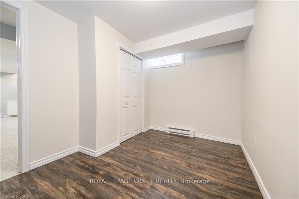 275 Main Street Lower Property Photo 14