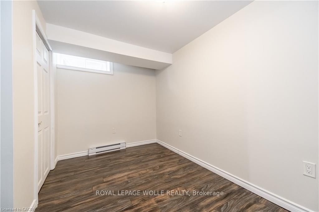 275 Main Street Lower Property Photo 15