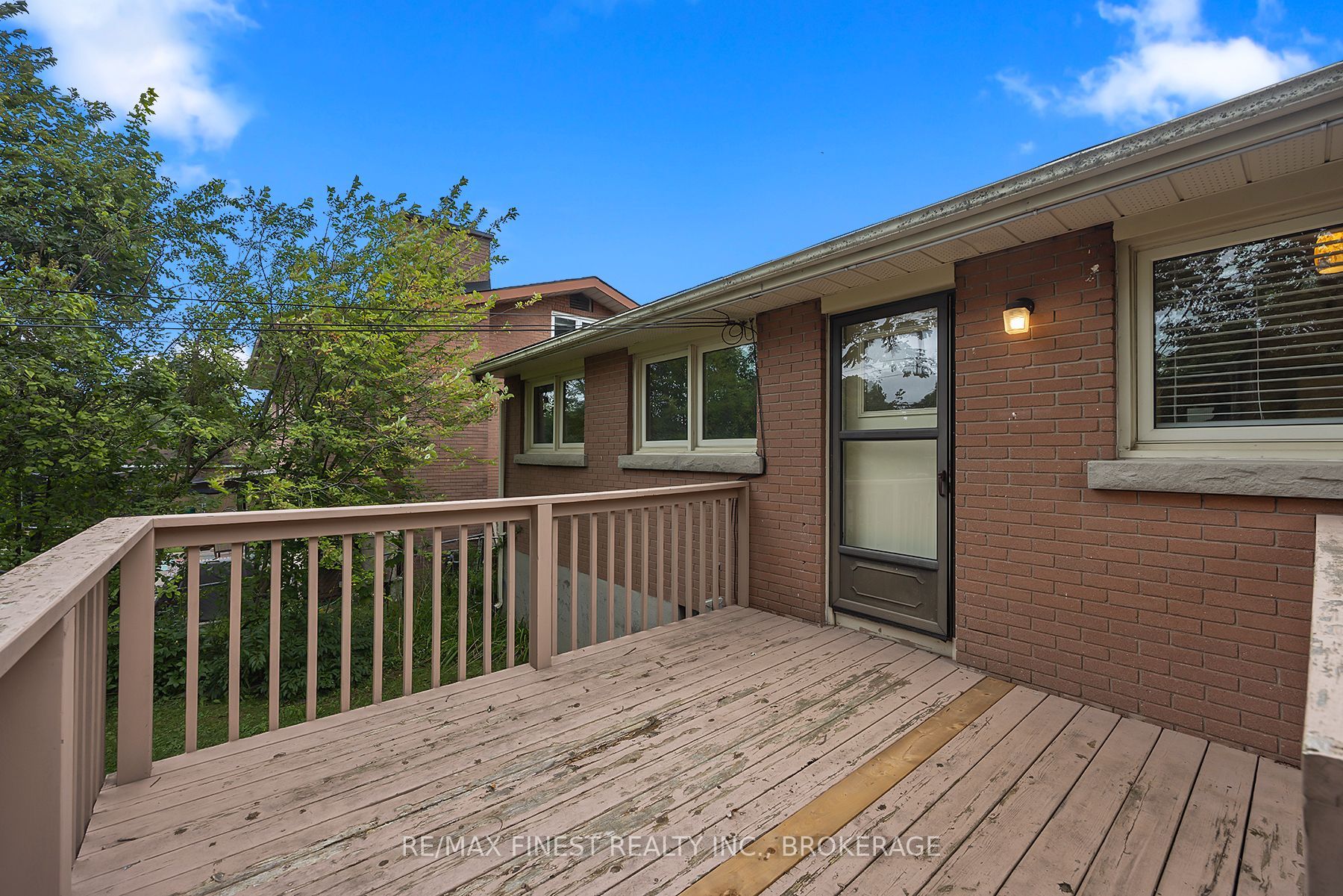 140a Liddell Crescent Property Photo 9