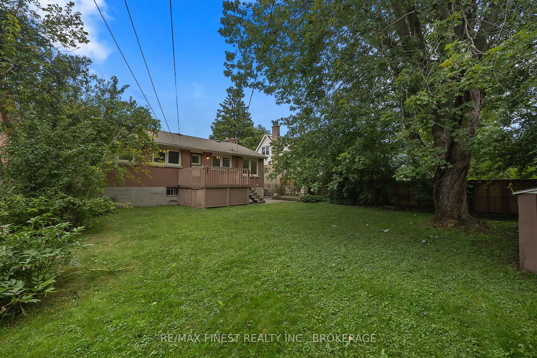 140a Liddell Crescent Property Photo 11