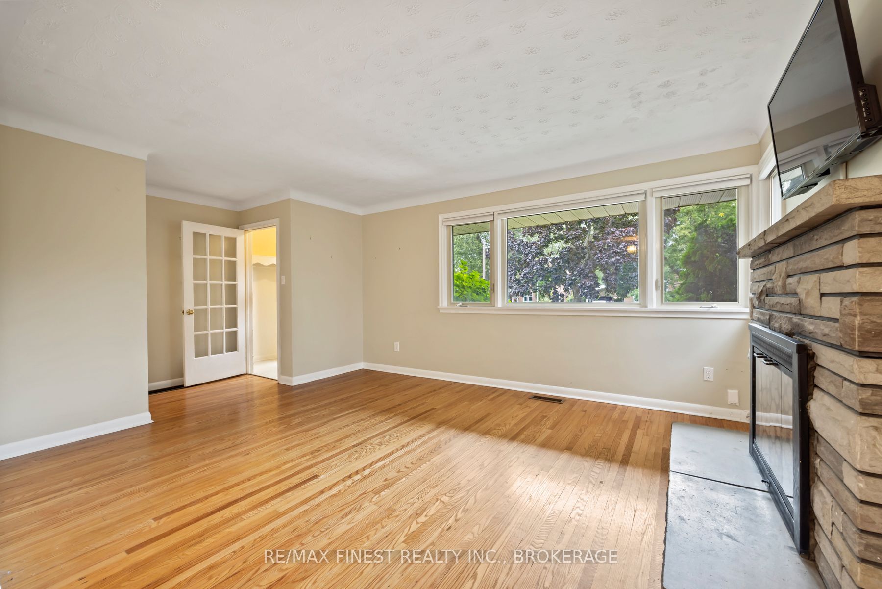 140a Liddell Crescent Property Photo 17