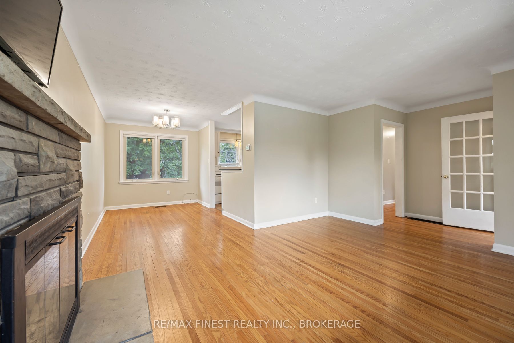 140a Liddell Crescent Property Photo 18