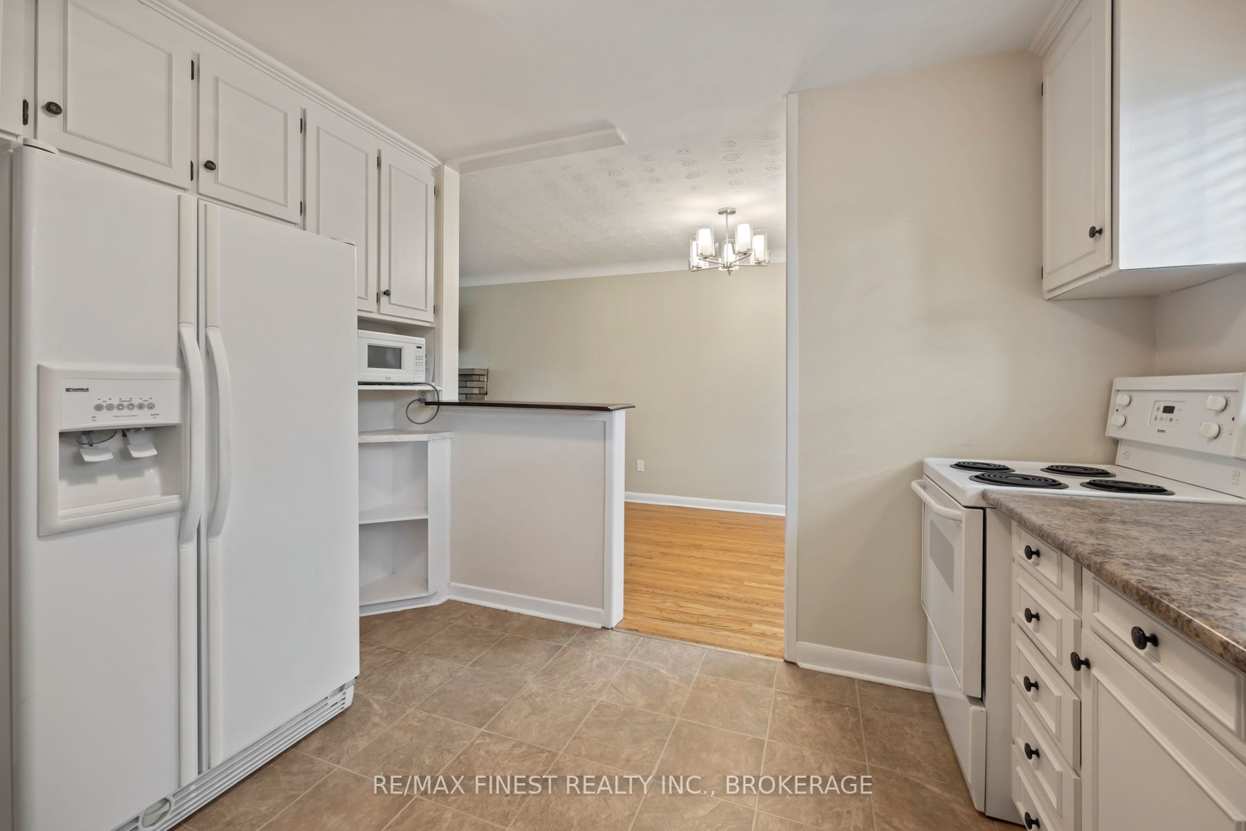 140a Liddell Crescent Property Photo 23