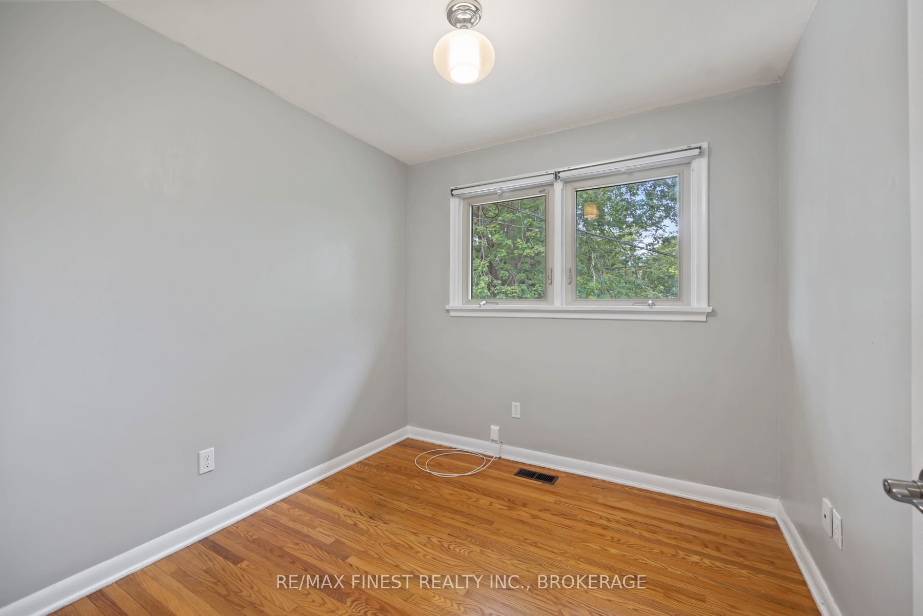 140a Liddell Crescent Property Photo 28