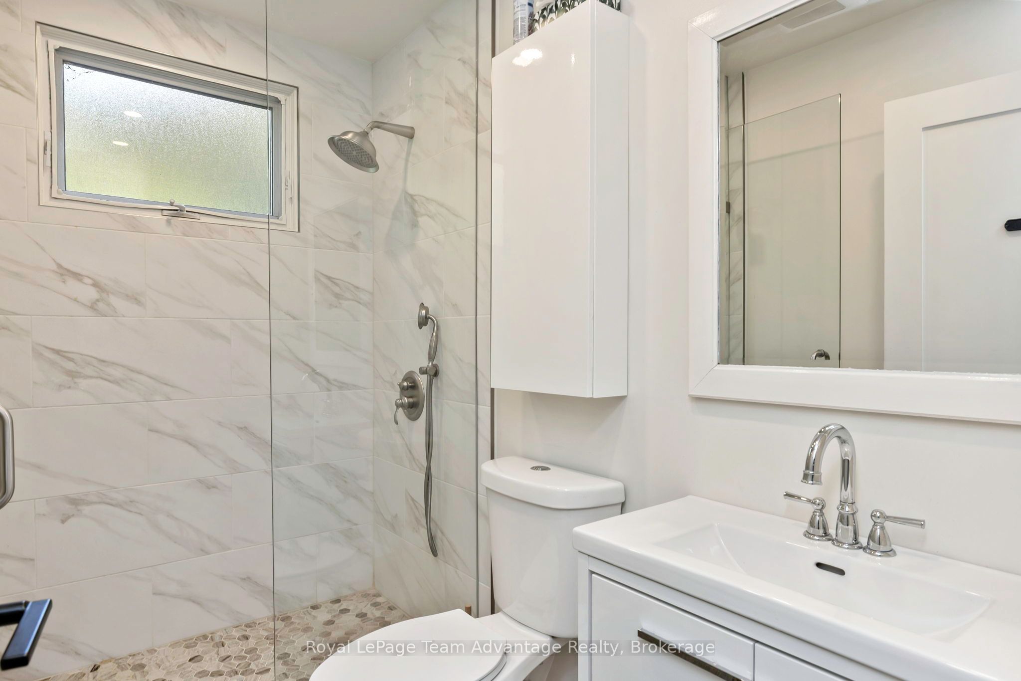 8 Firefly Way Property Photo 23