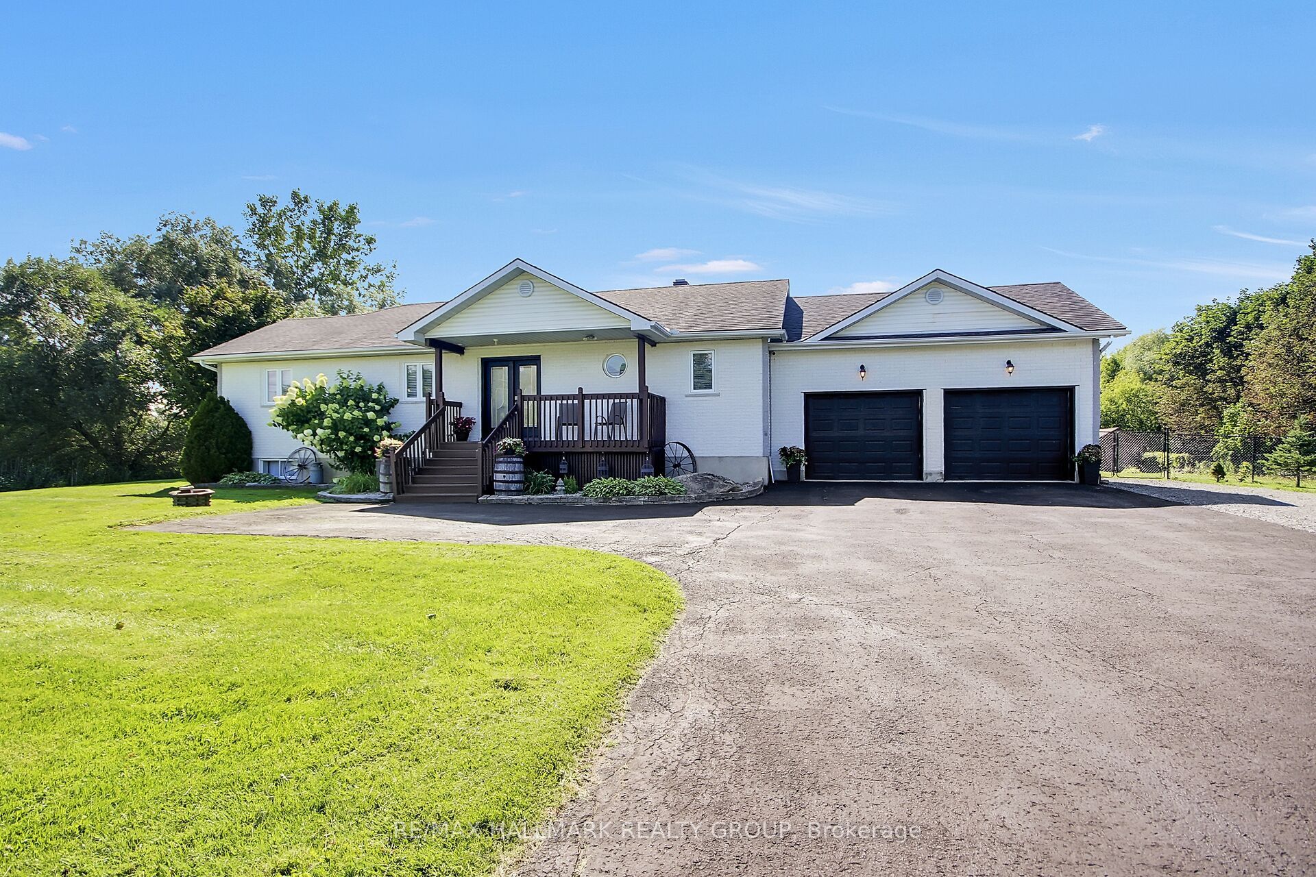 7414 Dawn Tara Drive Property Photo 3