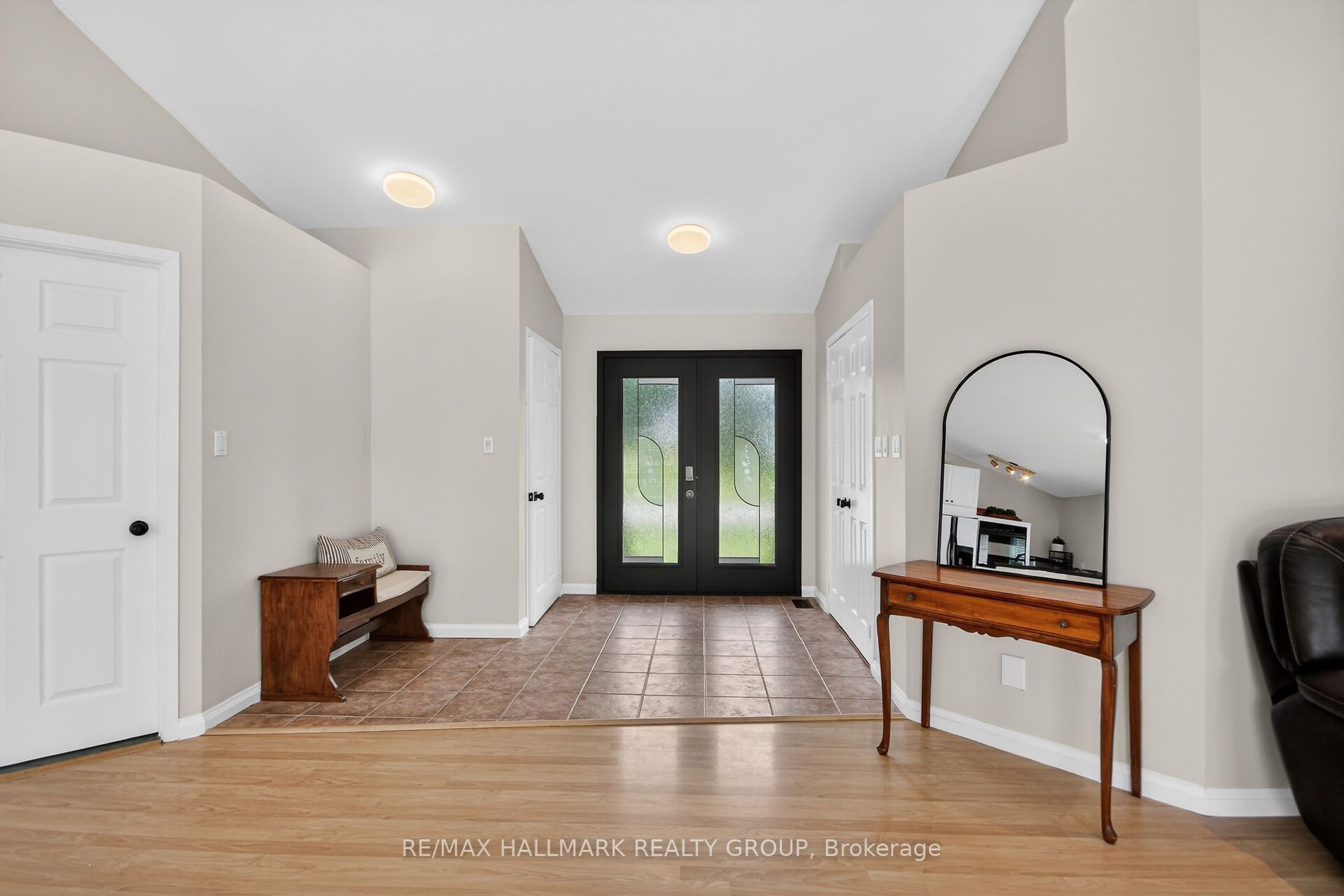 7414 Dawn Tara Drive Property Photo 6