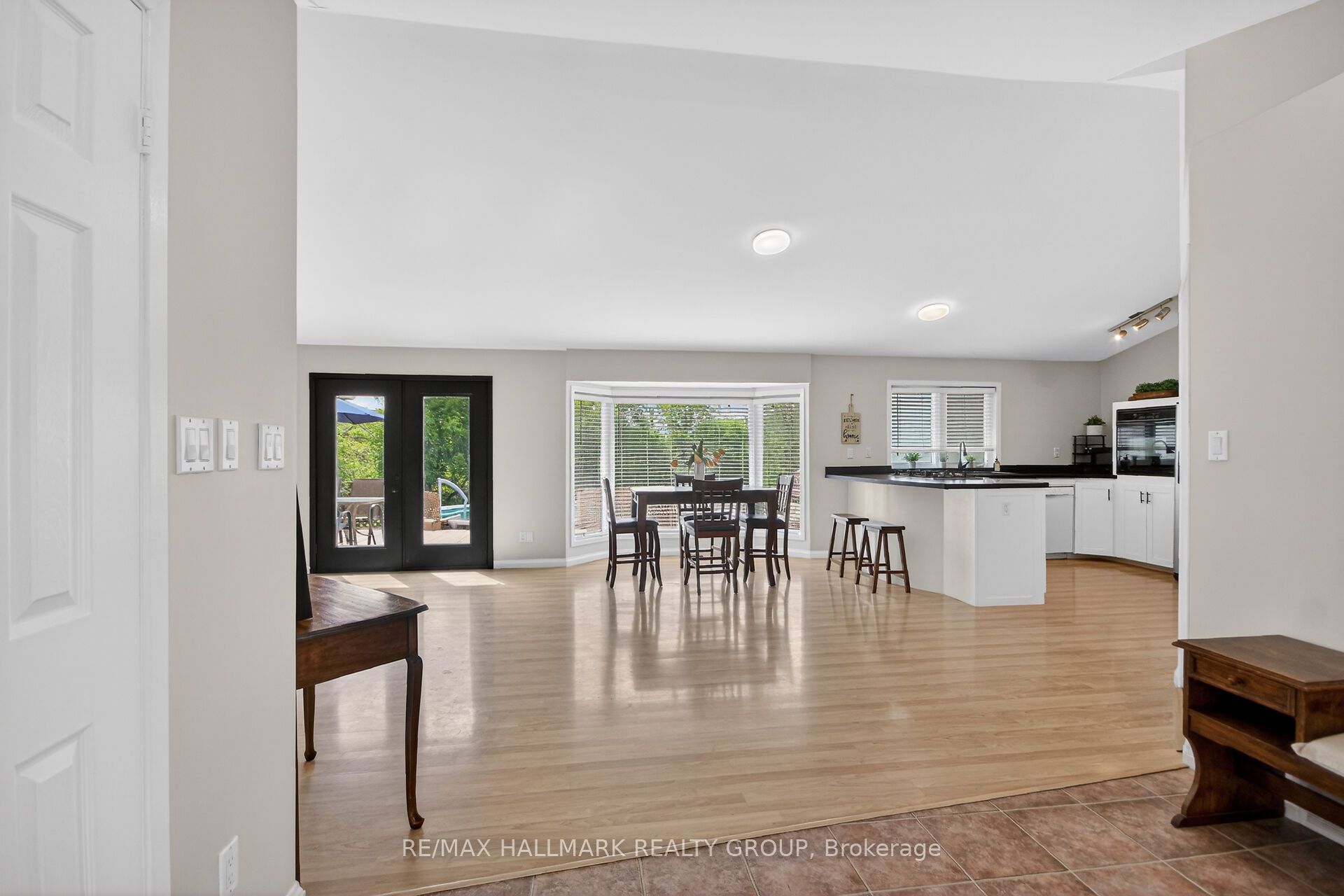 7414 Dawn Tara Drive Property Photo 7
