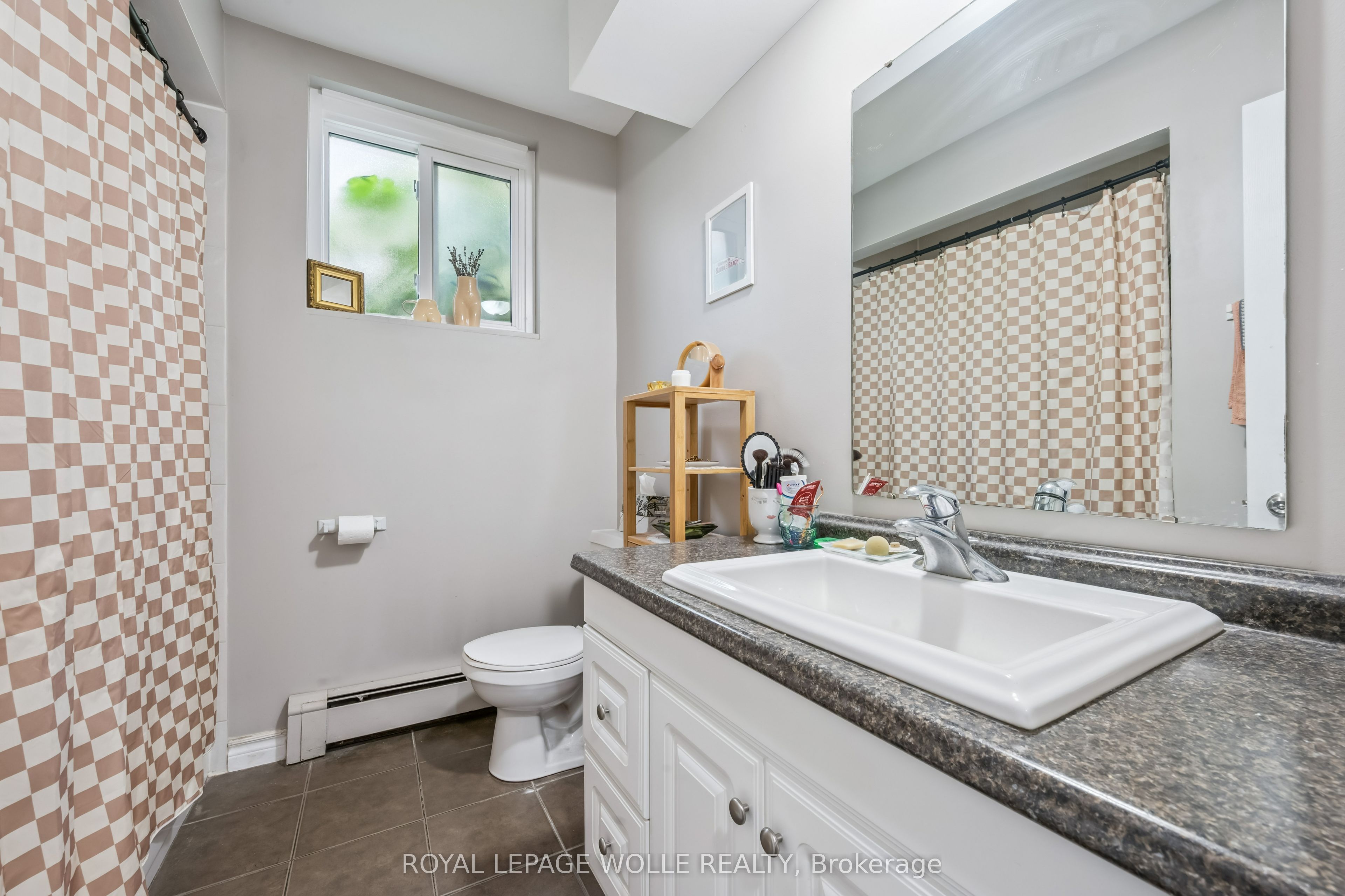 101 Secord Avenue Property Photo 38