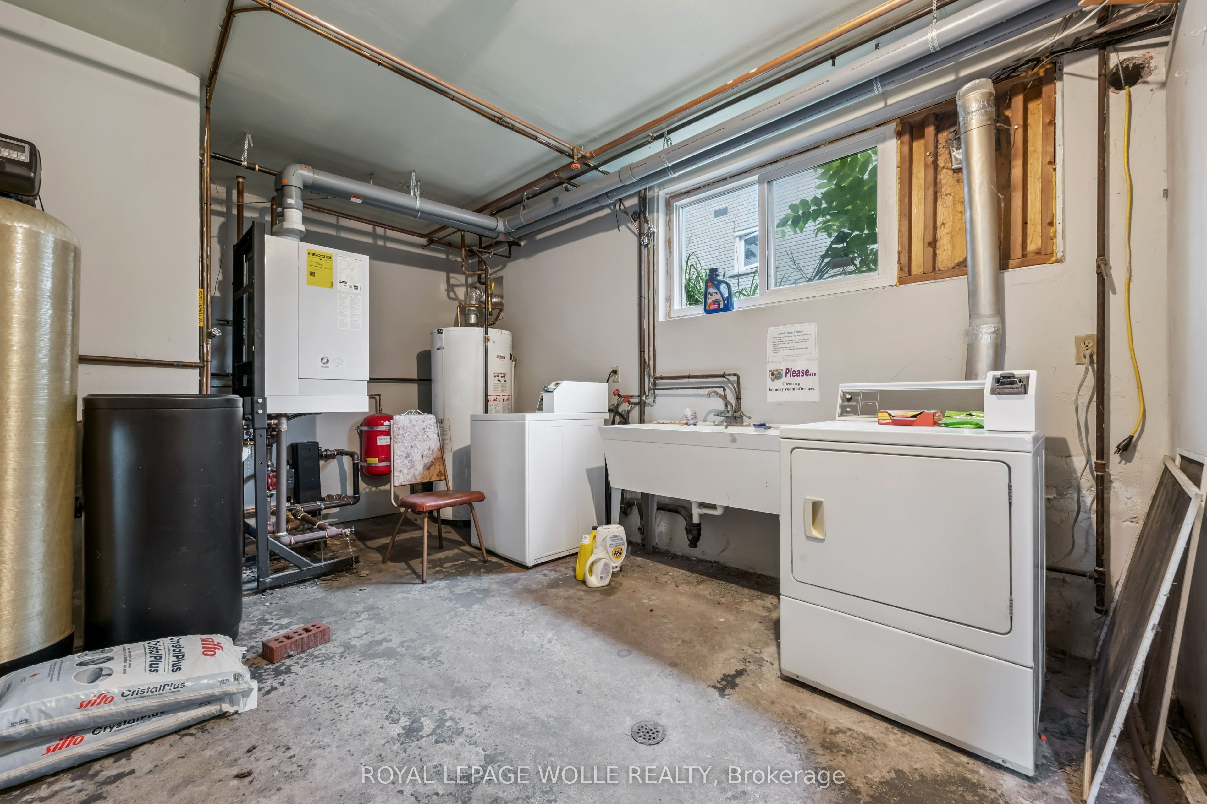 101 Secord Avenue Property Photo 39