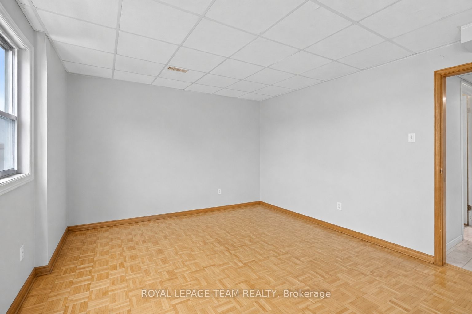 78 Castlegreen Private 100 Property Photo 24