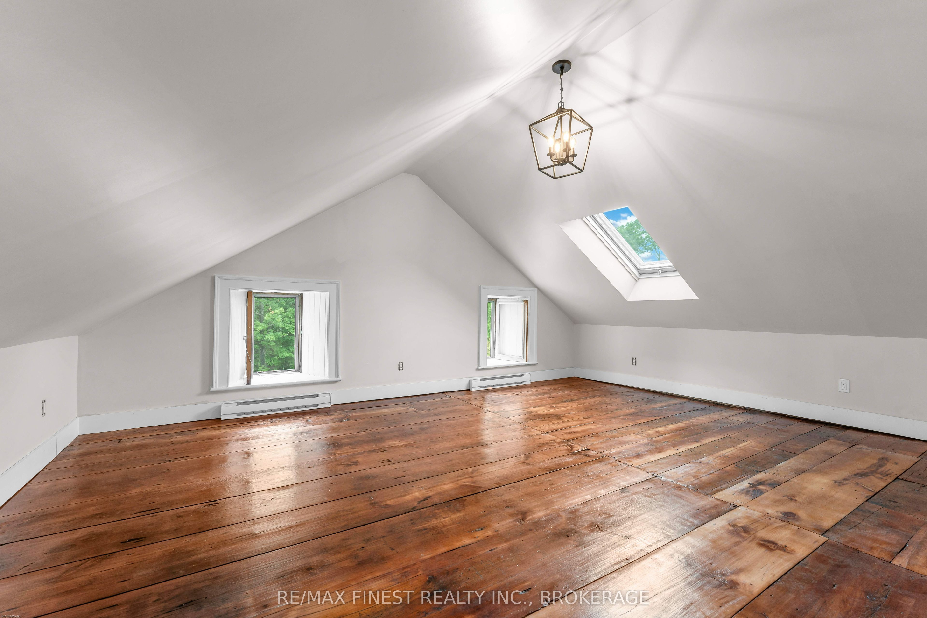 4247 Henderson Road Property Photo 27