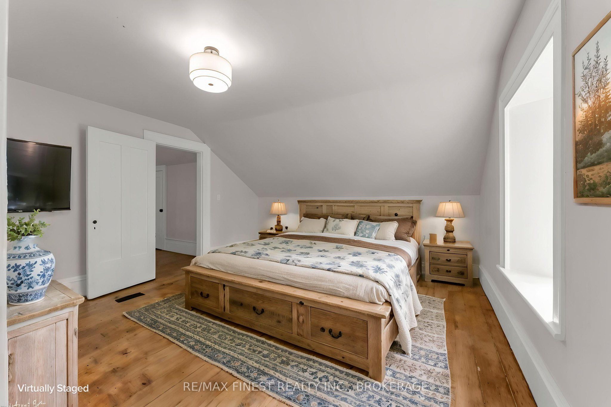 4247 Henderson Road Property Photo 37