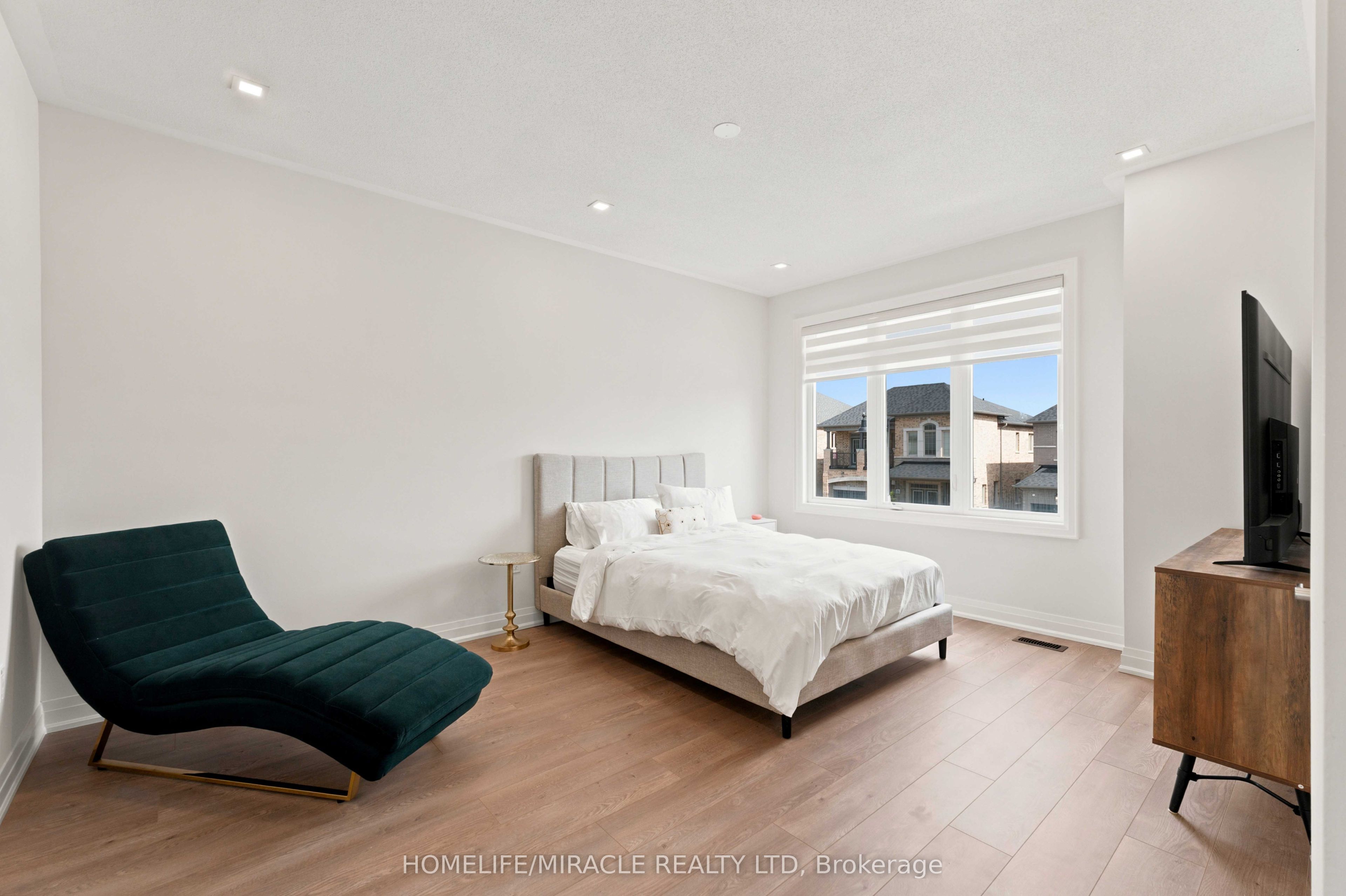 19 Kenesky Drive Property Photo 35