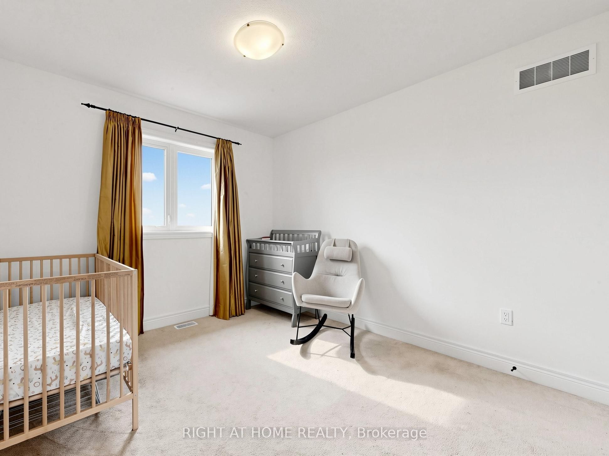 22 Sparrow Crescent Property Photo 30