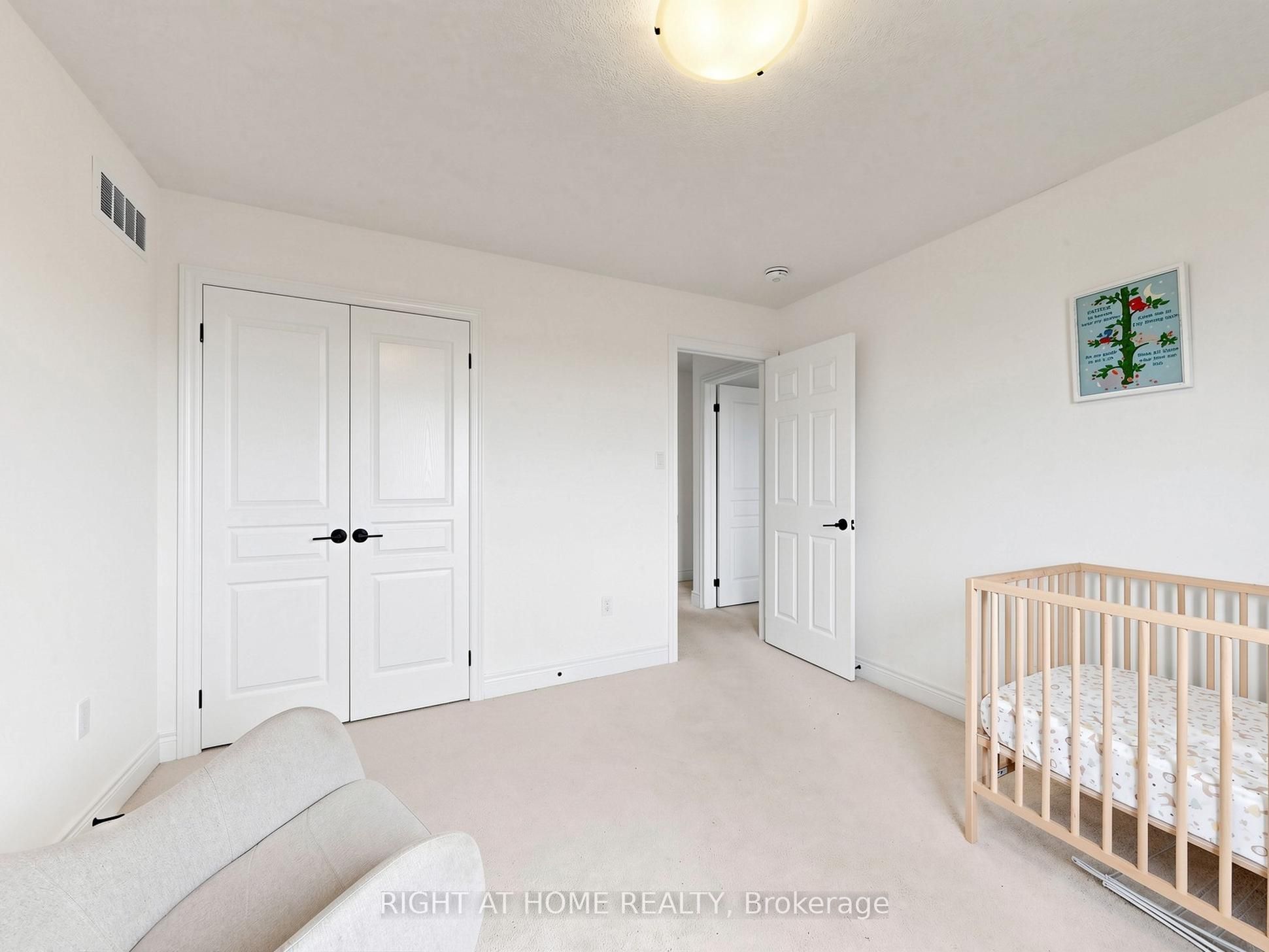 22 Sparrow Crescent Property Photo 32
