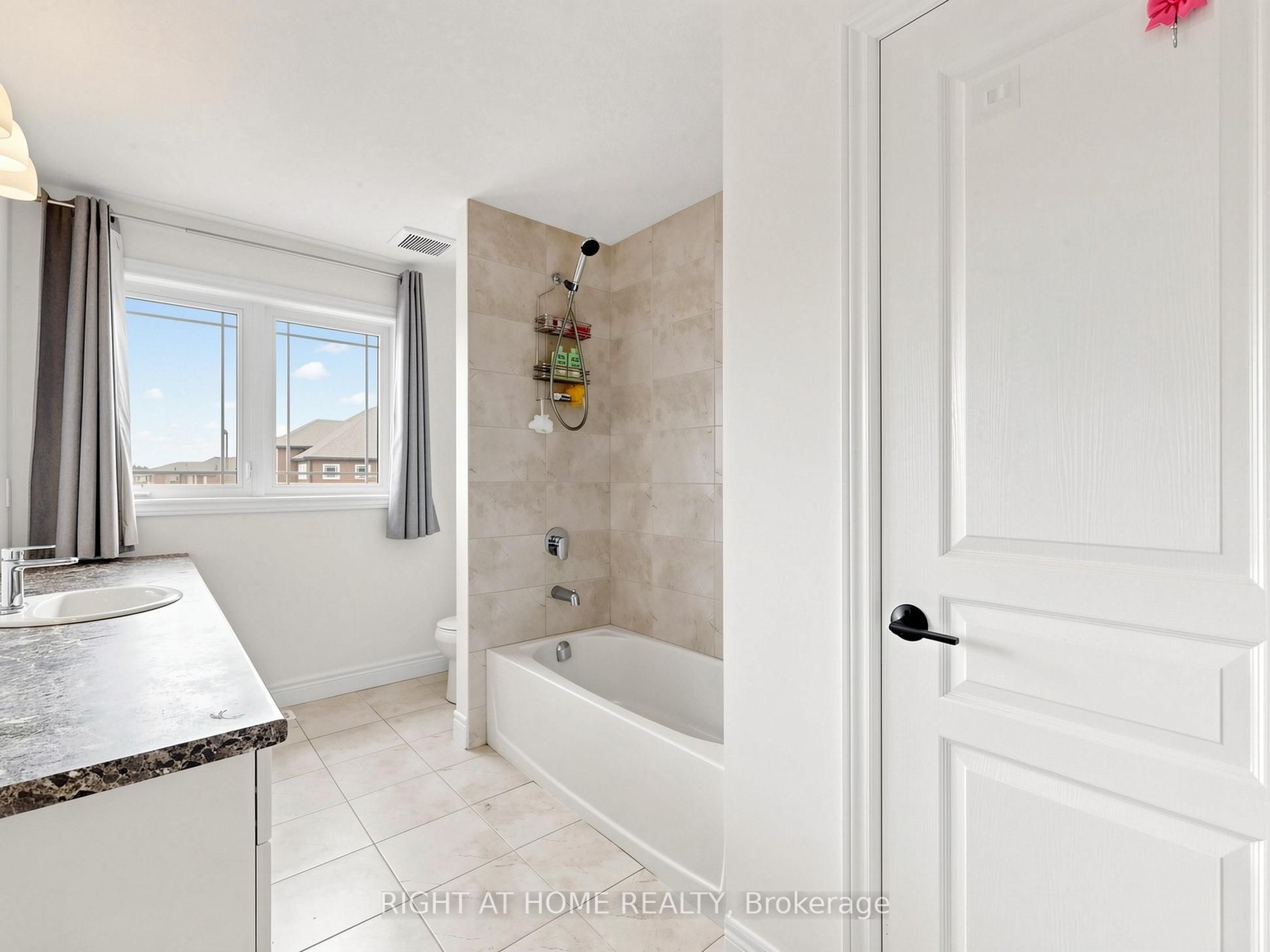 22 Sparrow Crescent Property Photo 33