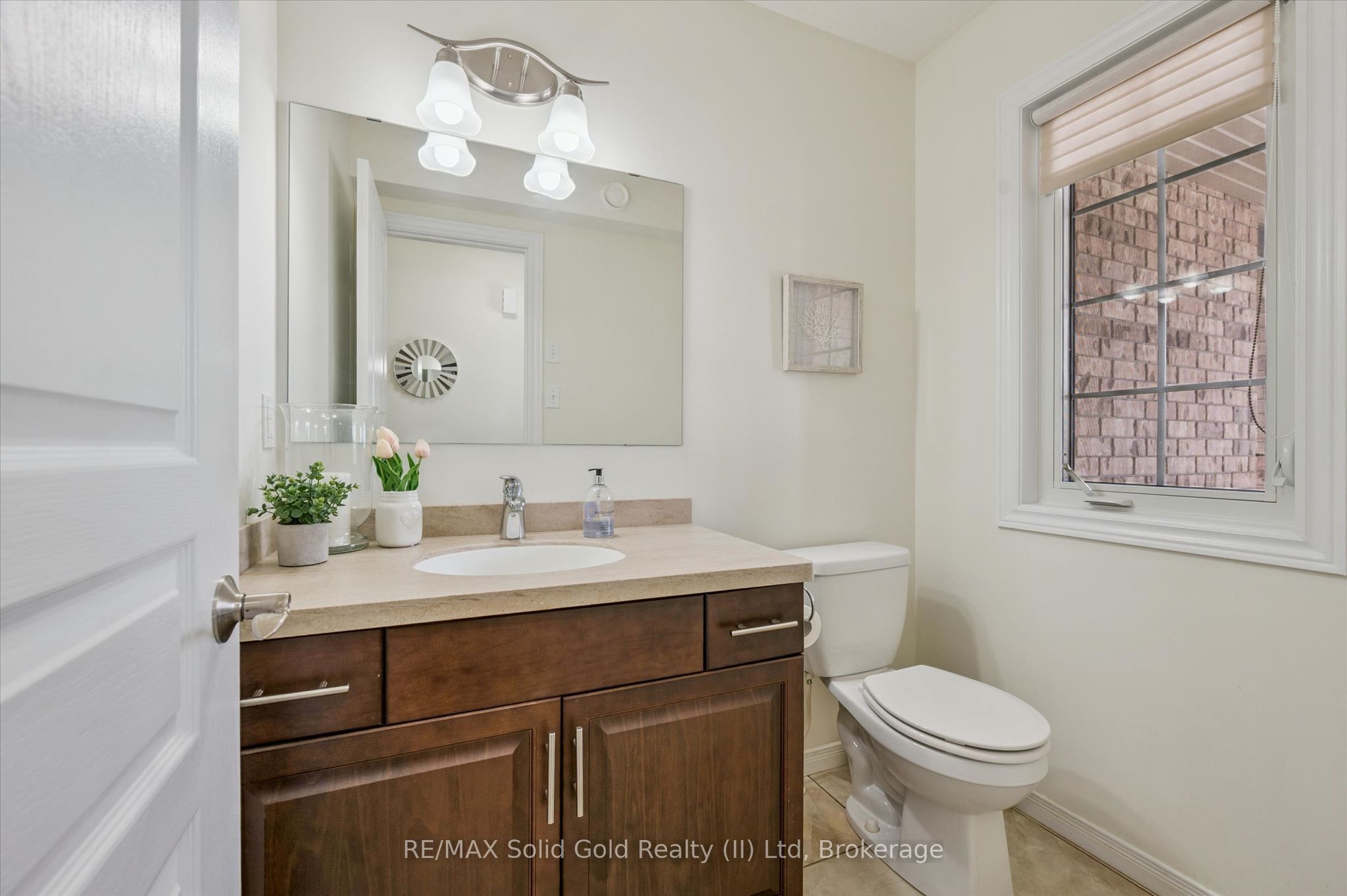 31 Townsend Drive 70 Property Photo 7