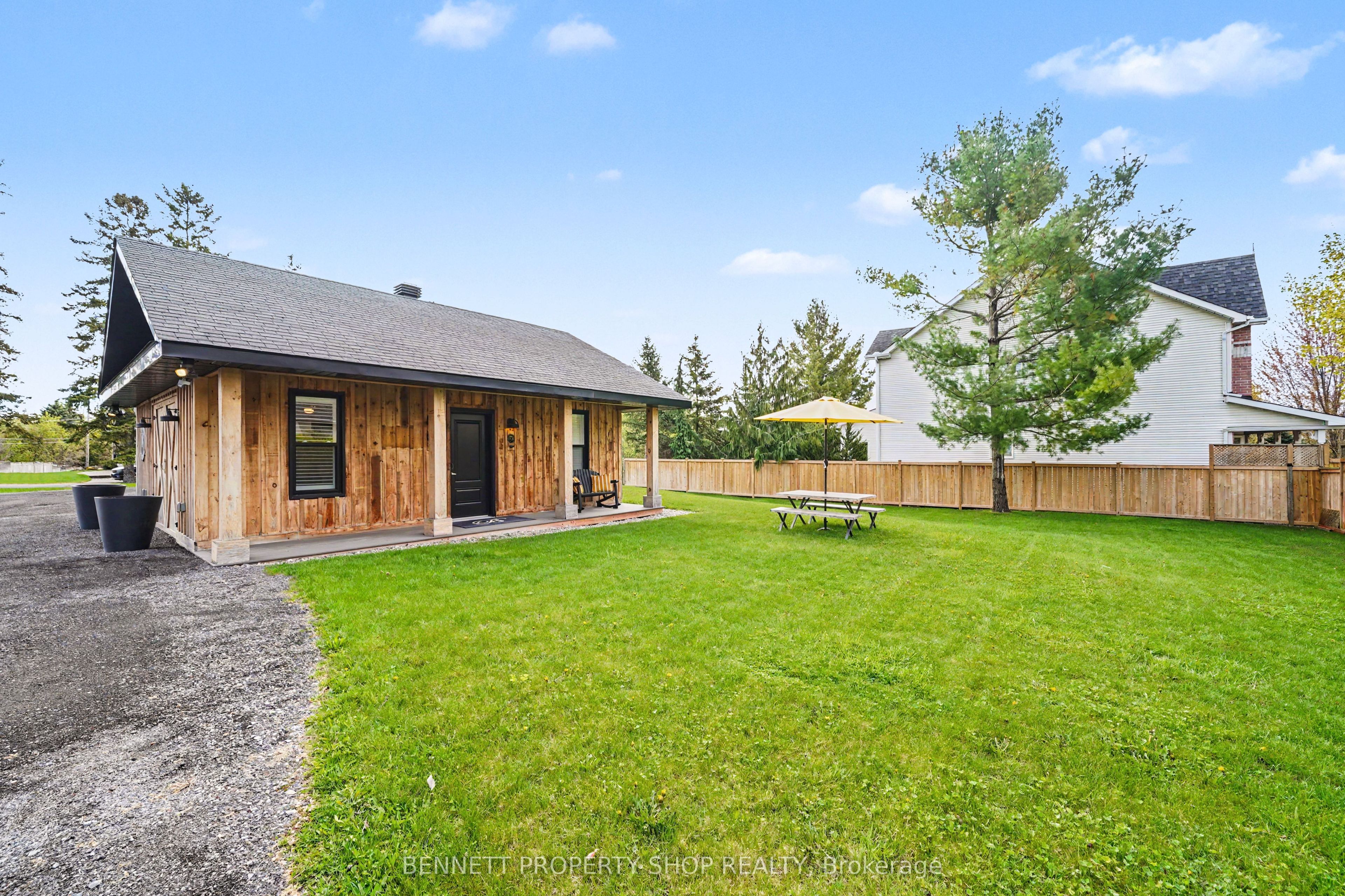 1194 Carp Road Property Photo 16