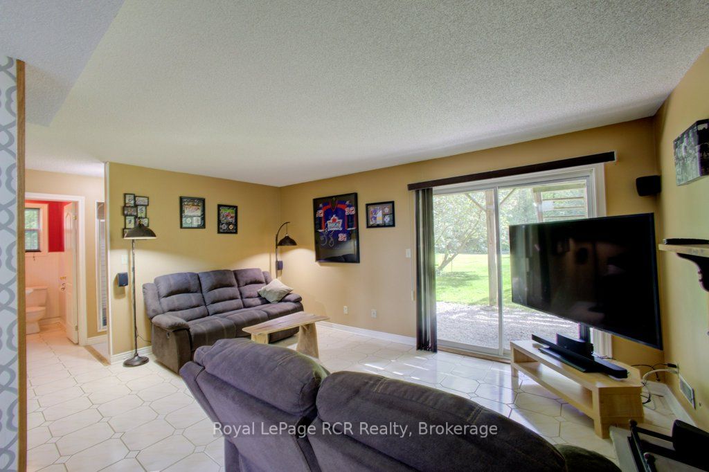 7287 Wellington Rd 109 Property Photo 23