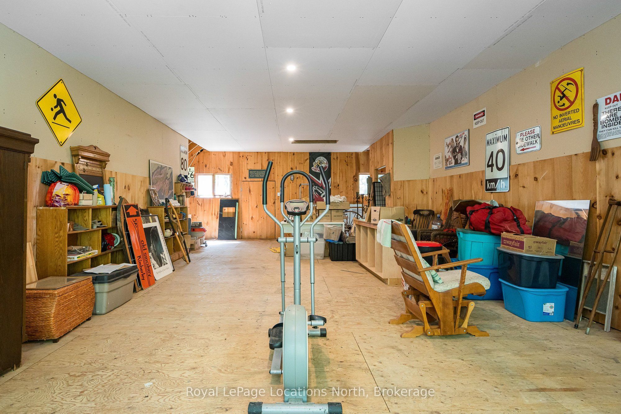 265482 25th Side Road Property Photo 42