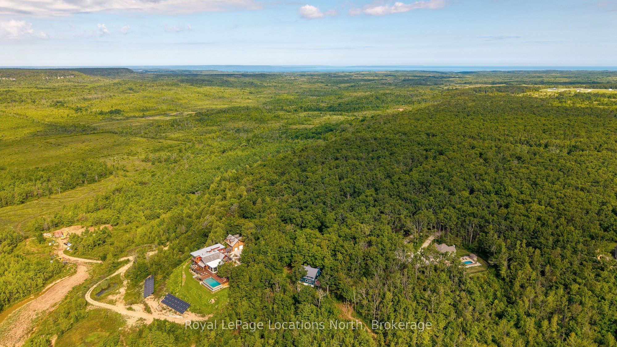 265482 25th Side Road Property Photo 49