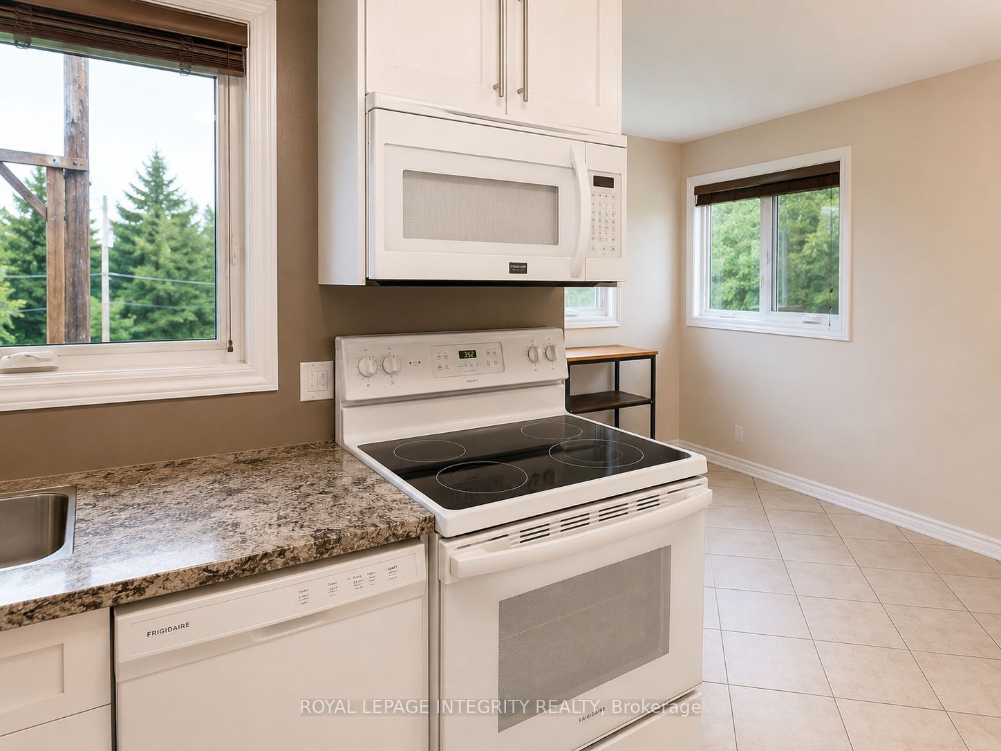 31 Gary Avenue Property Photo 6