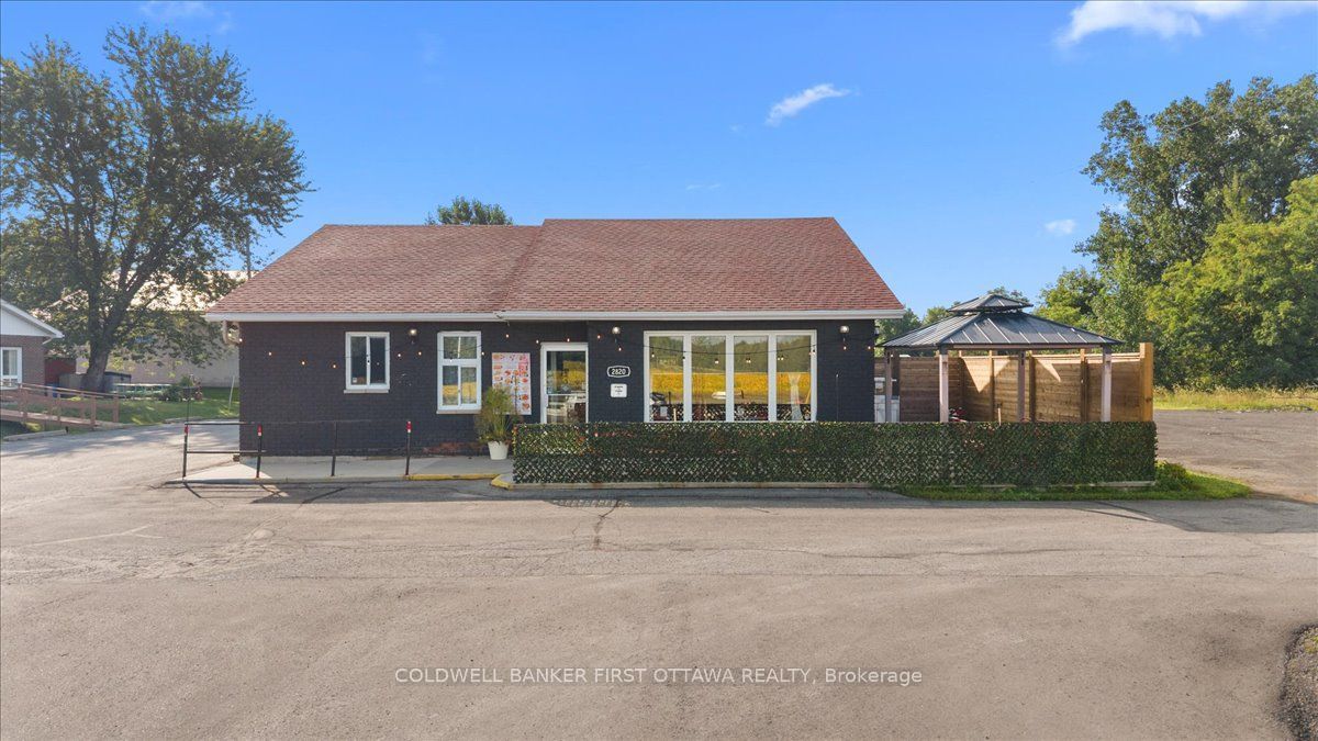 2820 COUNTY Road N 43 Property Photo 1