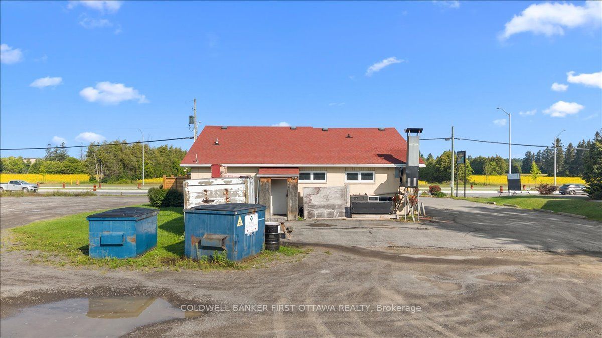 2820 County Road N 43 Property Photo 29