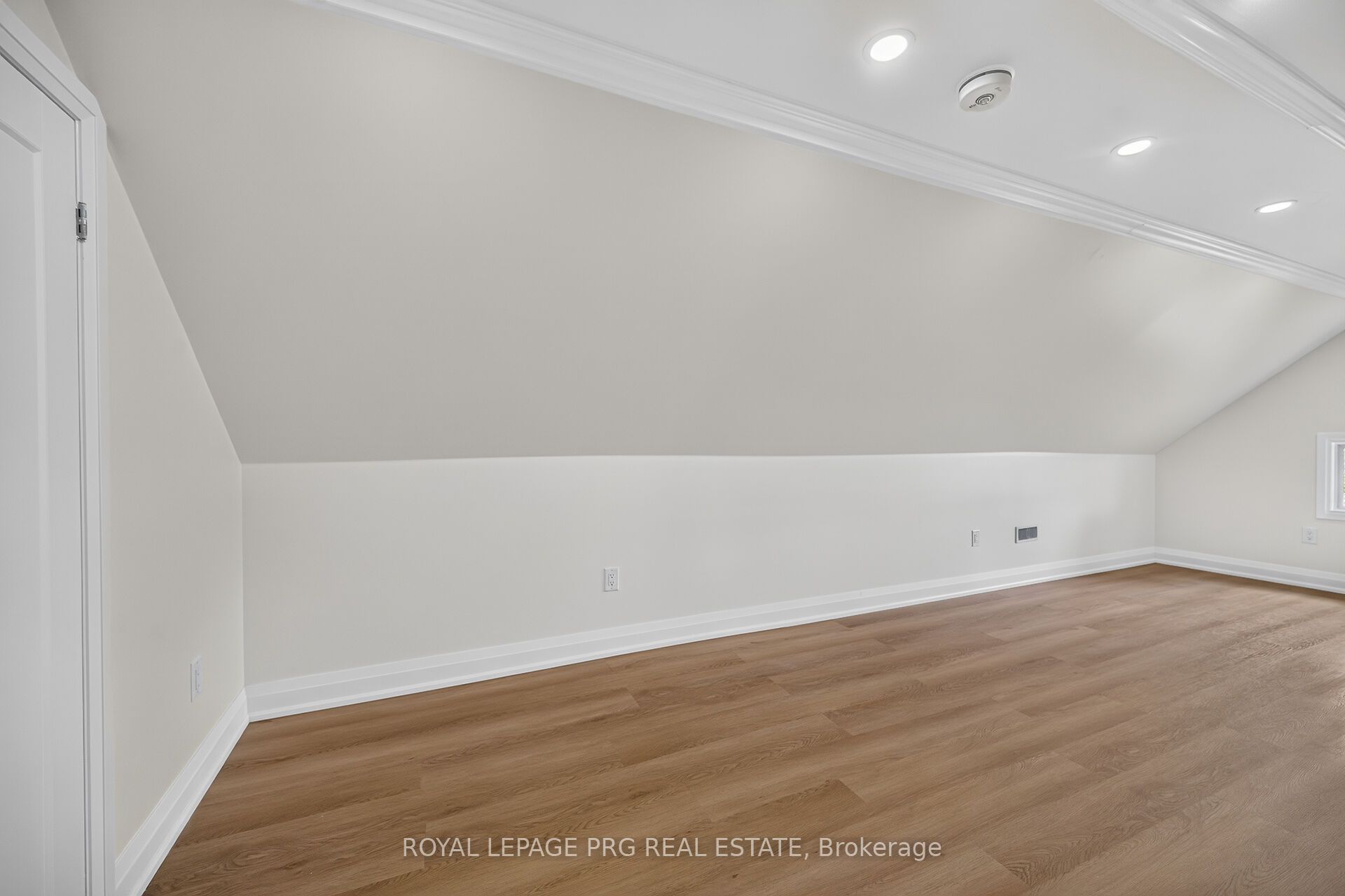 29 Mckinstry Street Property Photo 20