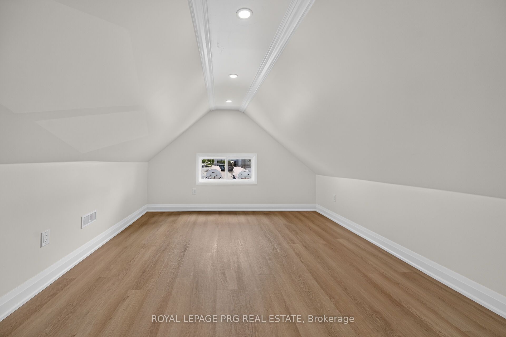 29 Mckinstry Street Property Photo 23