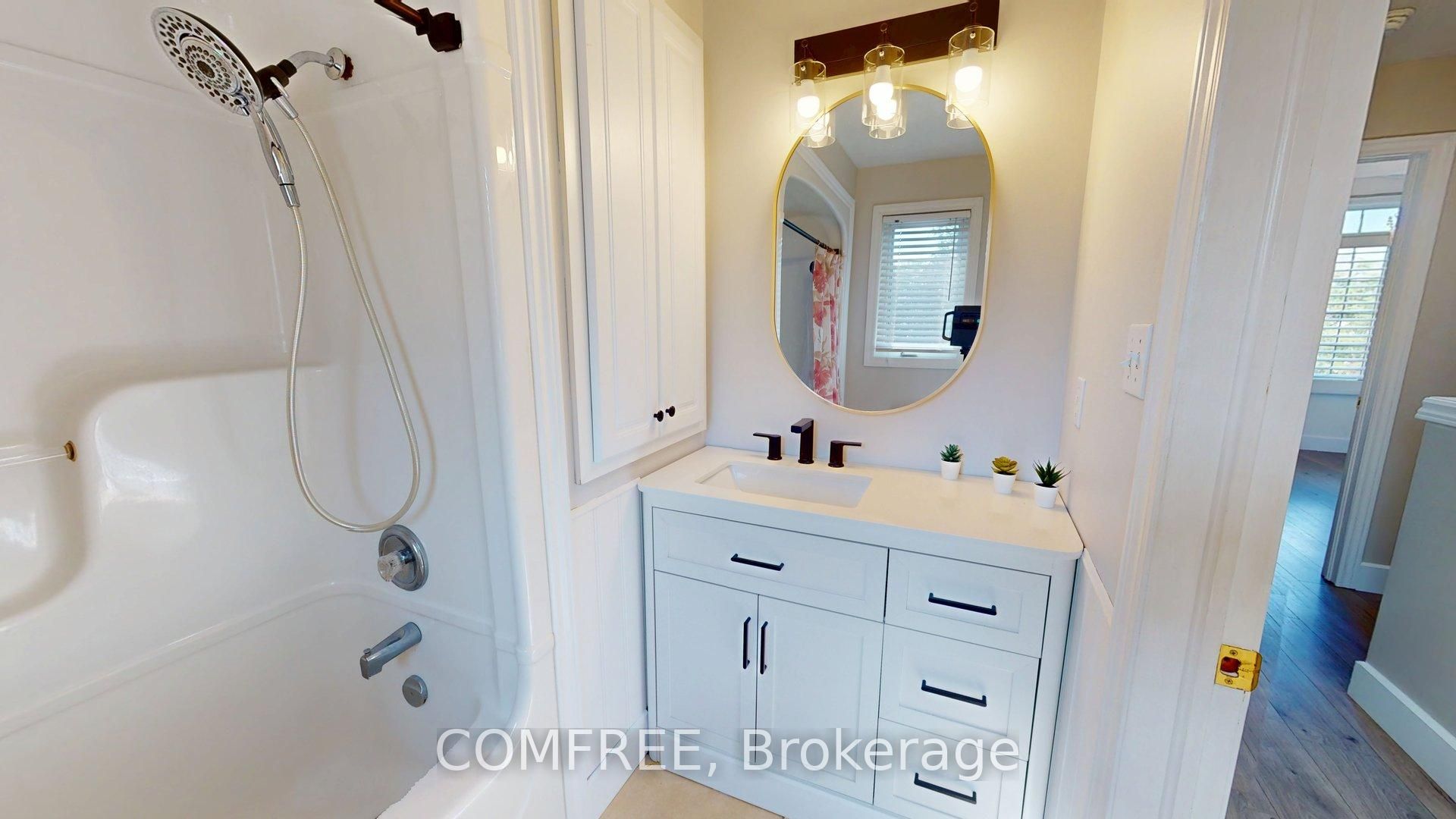 723 Munich Circle Property Photo 18