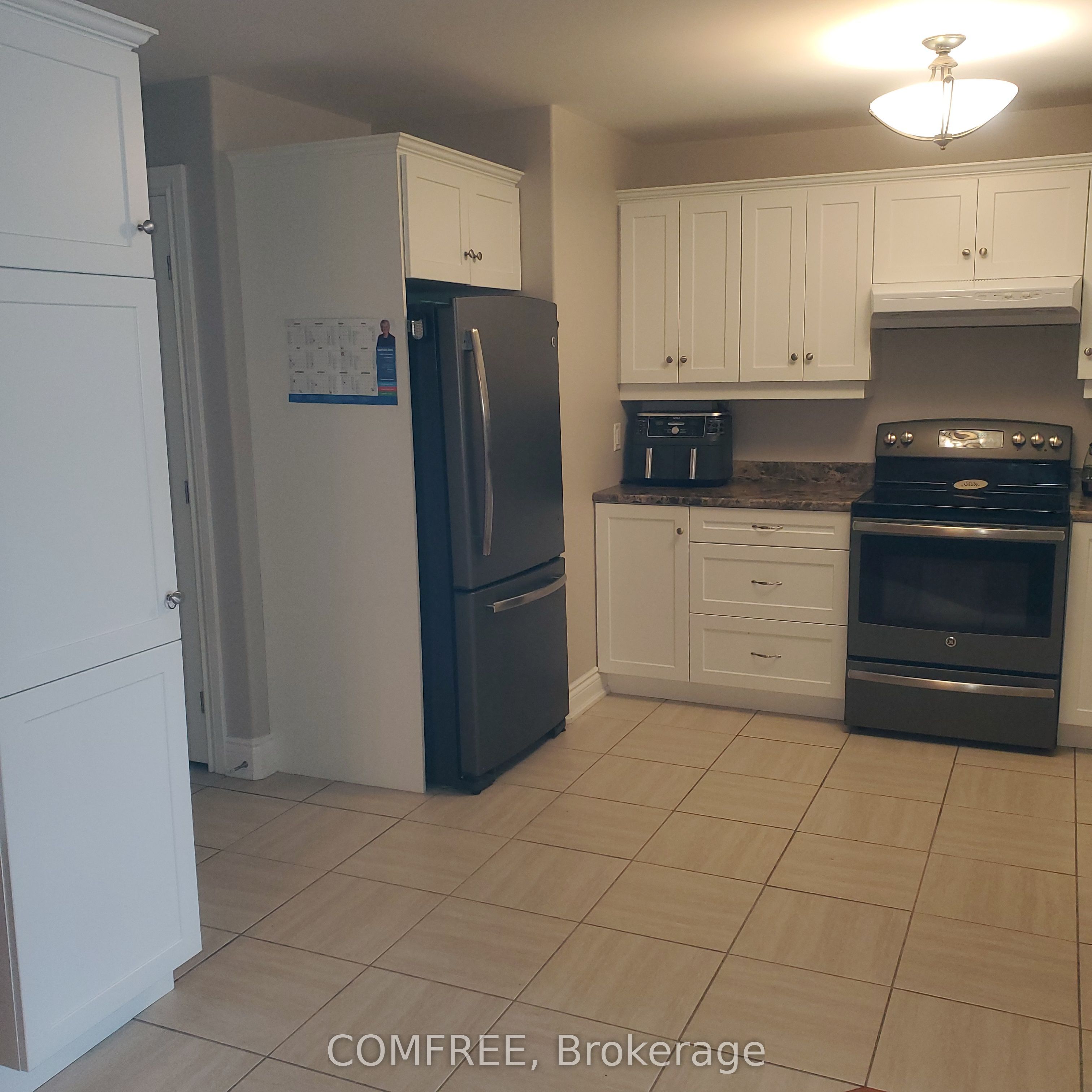 703 Aberdeen Street Property Photo 6