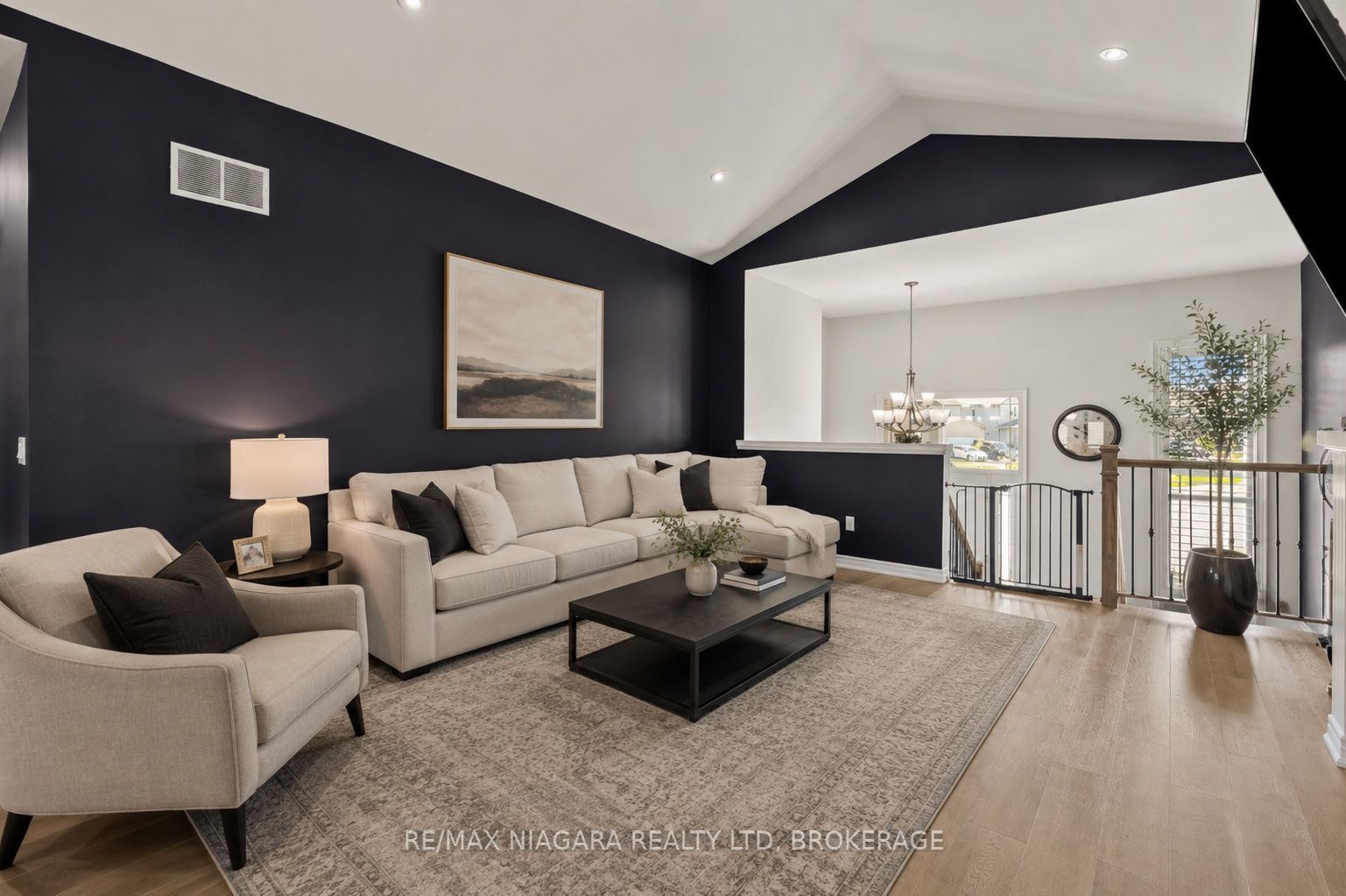 3 Delicious Court Property Photo 14