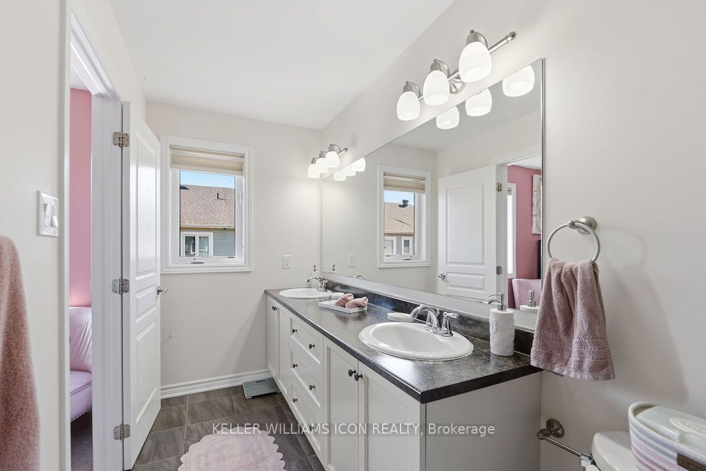 428 White Arctic Avenue Property Photo 28