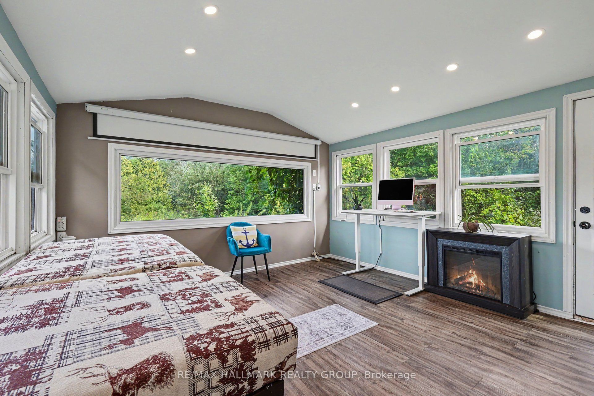 8784 15 Highway Property Photo 16
