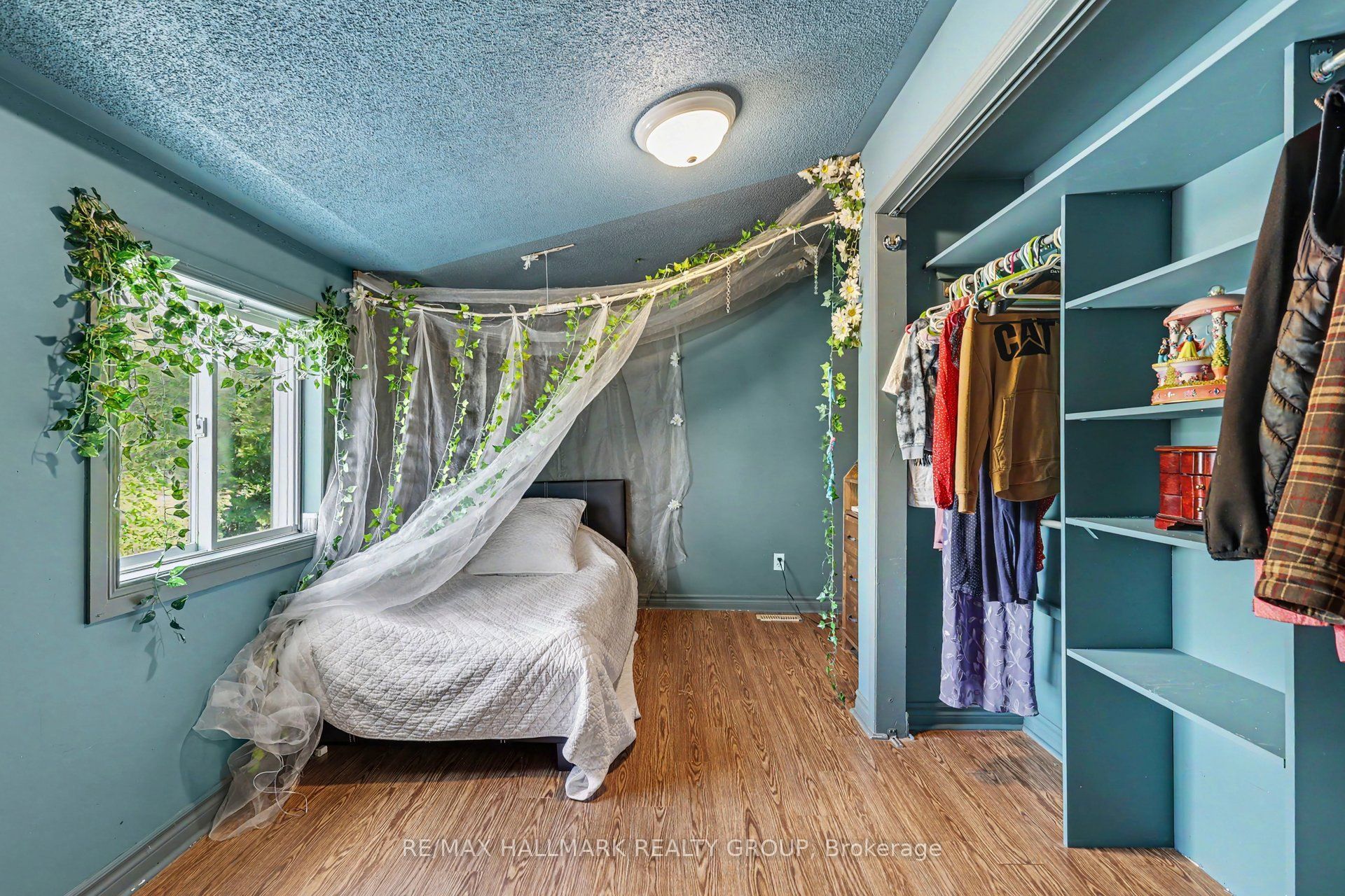 8784 15 Highway Property Photo 24
