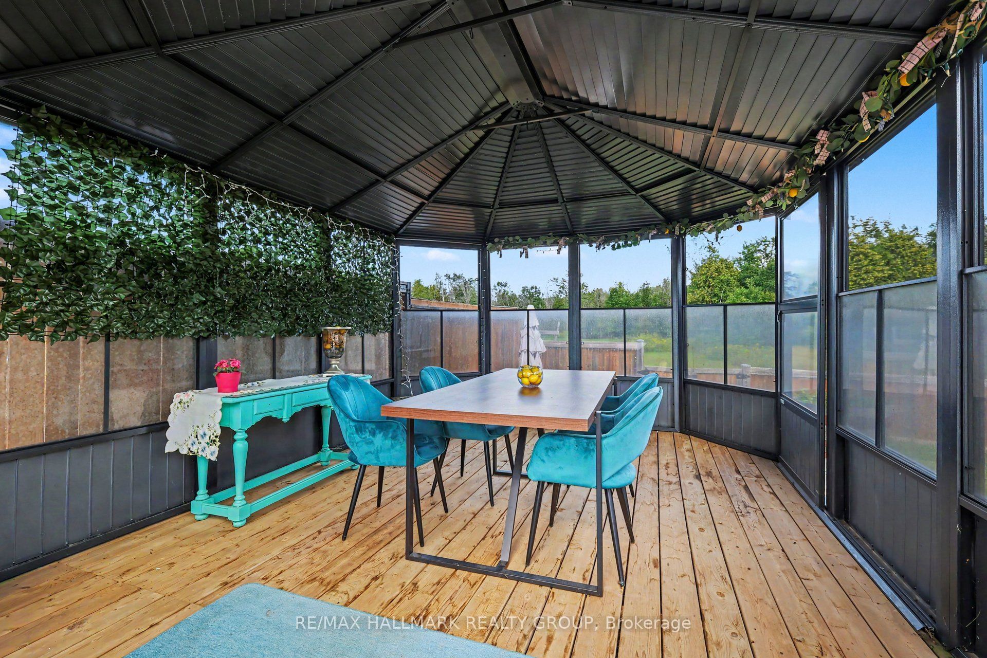 8784 15 Highway Property Photo 27