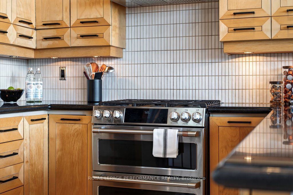 255 Argyle Avenue Ph4 & Ph6 Property Photo 13