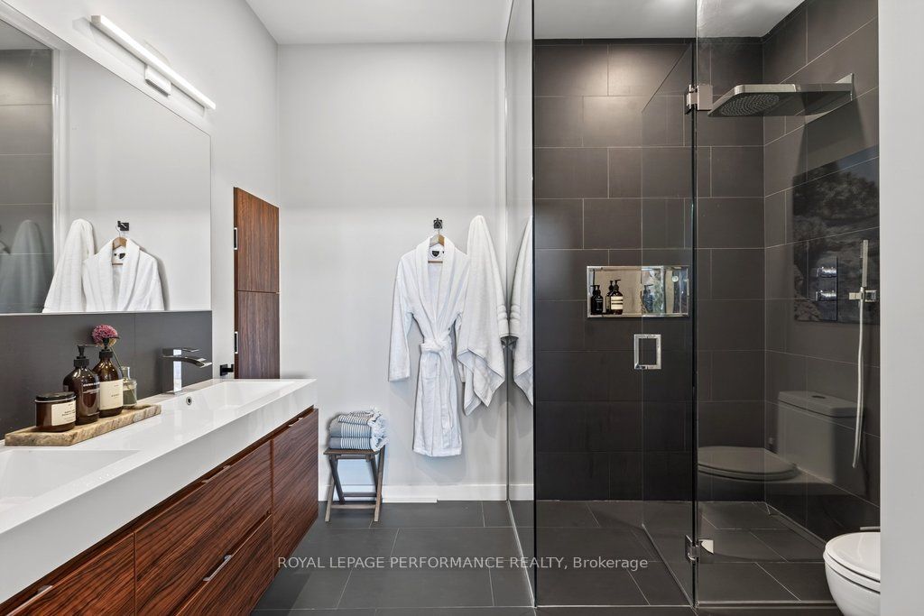 255 Argyle Avenue Ph4 & Ph6 Property Photo 23