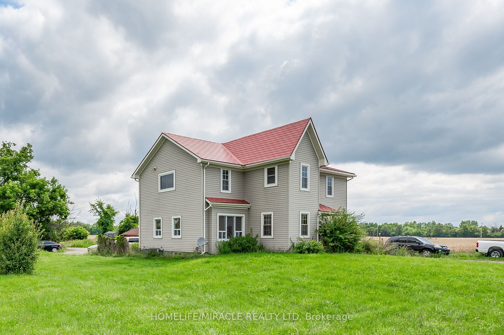 1388 Highway 6 N Property Photo 3