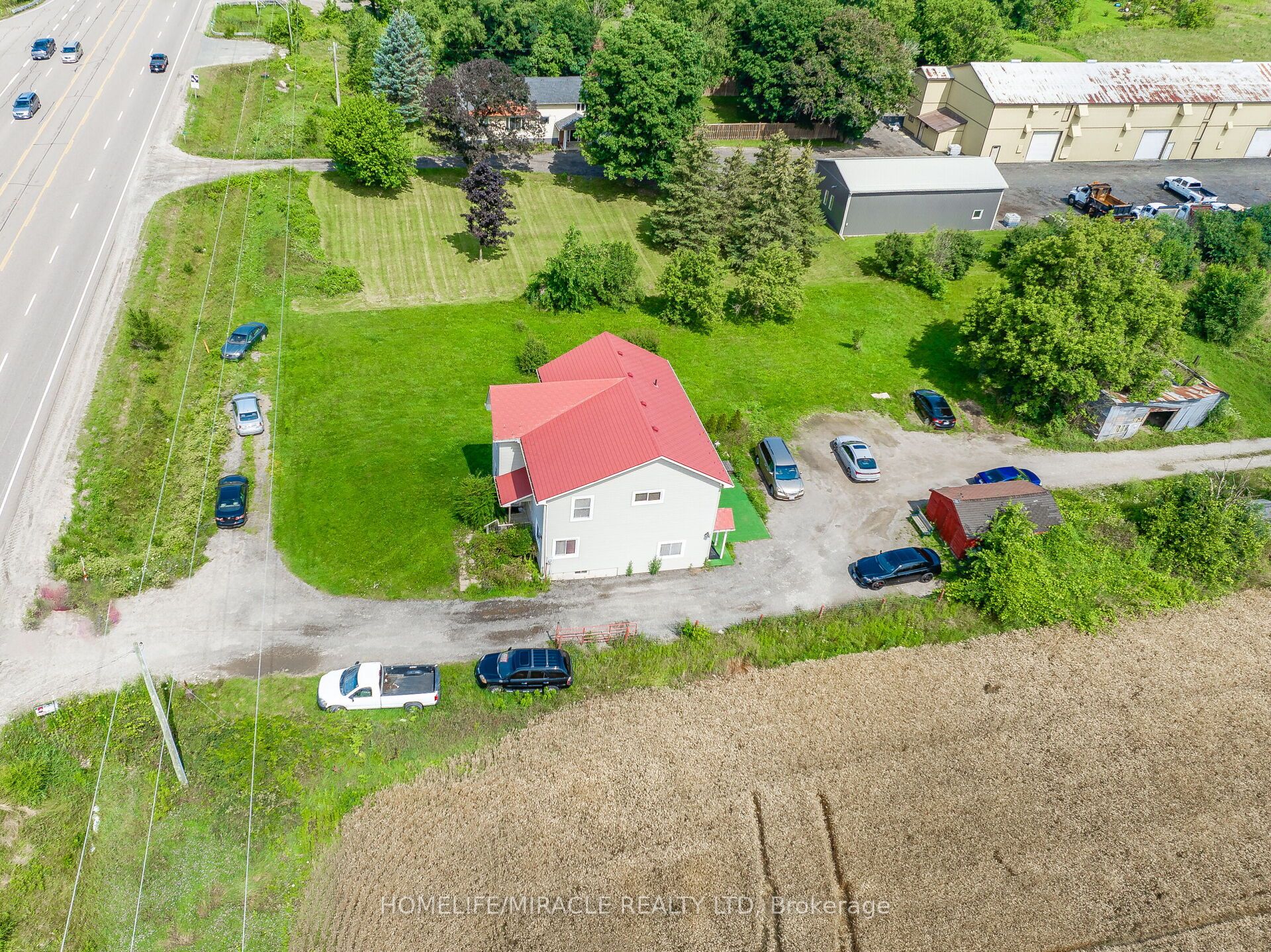 1388 Highway 6 N Property Photo 15