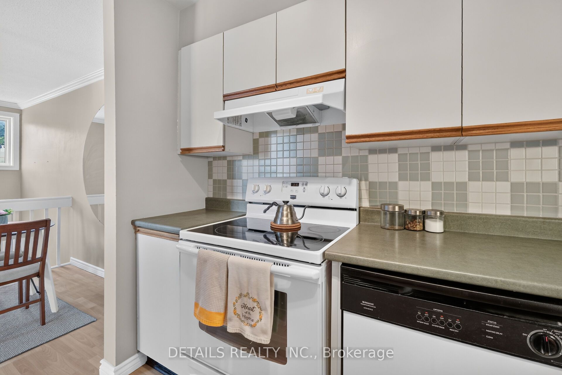 1 Stonebank Crescent 7 Property Photo 22