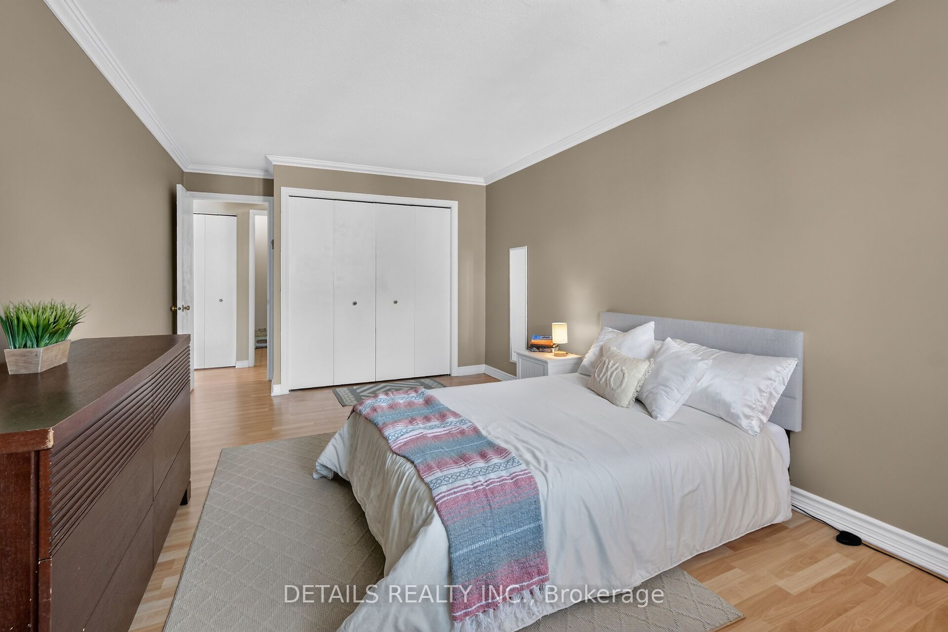 1 Stonebank Crescent 7 Property Photo 28