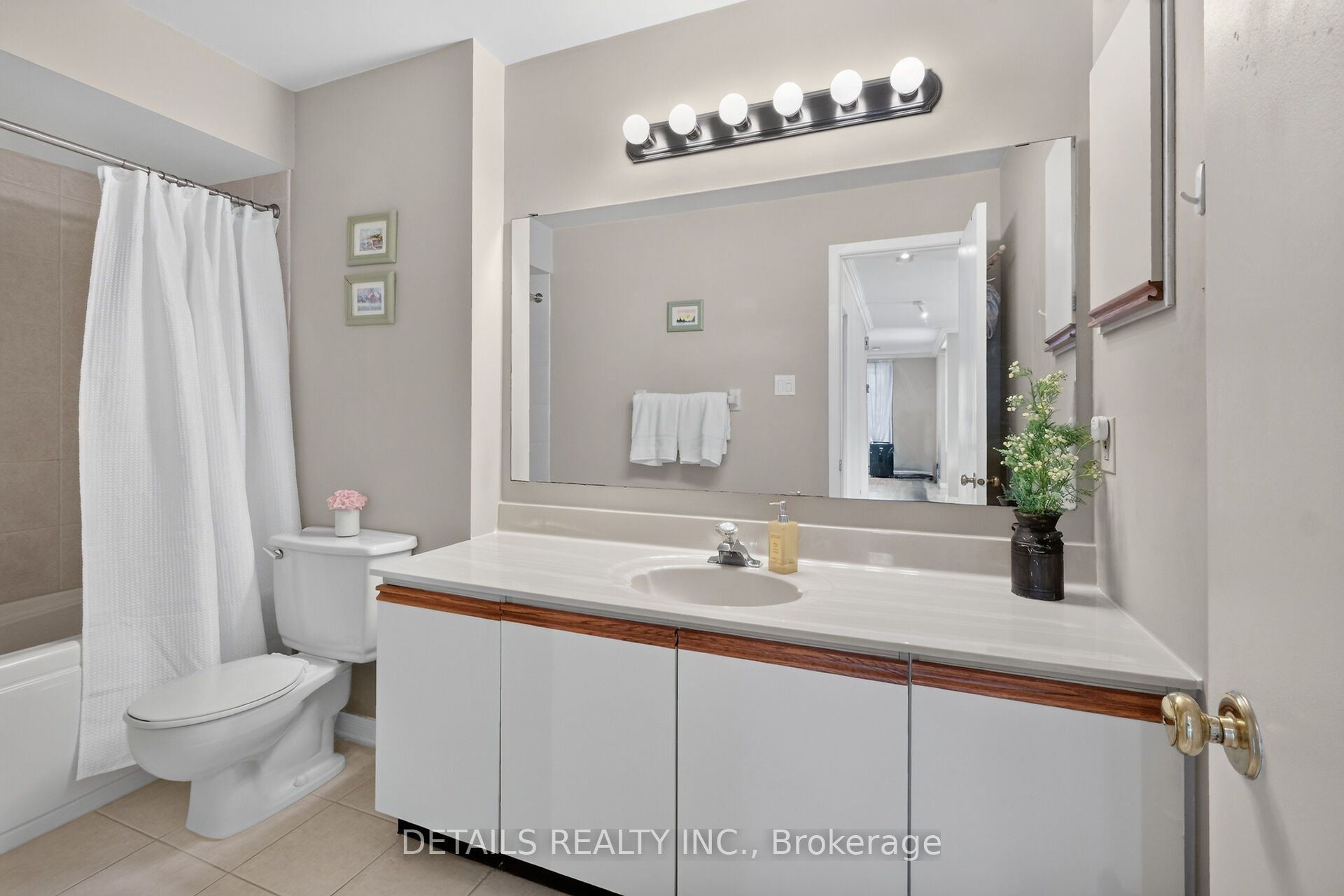 1 Stonebank Crescent 7 Property Photo 30
