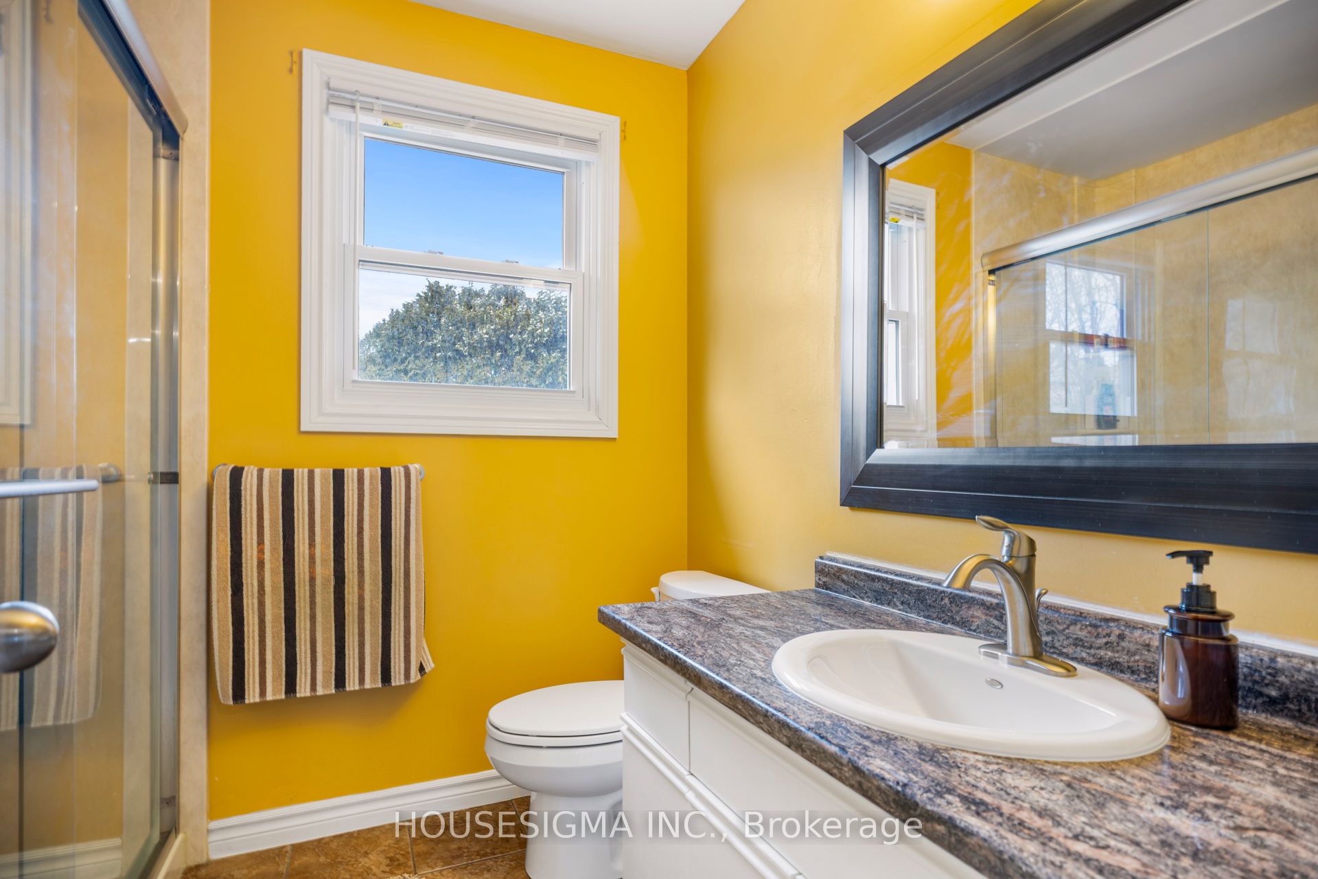 18 Jennifer Gardens Property Photo 18