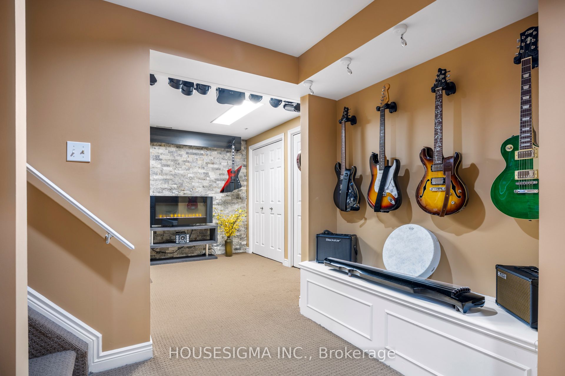 18 Jennifer Gardens Property Photo 26