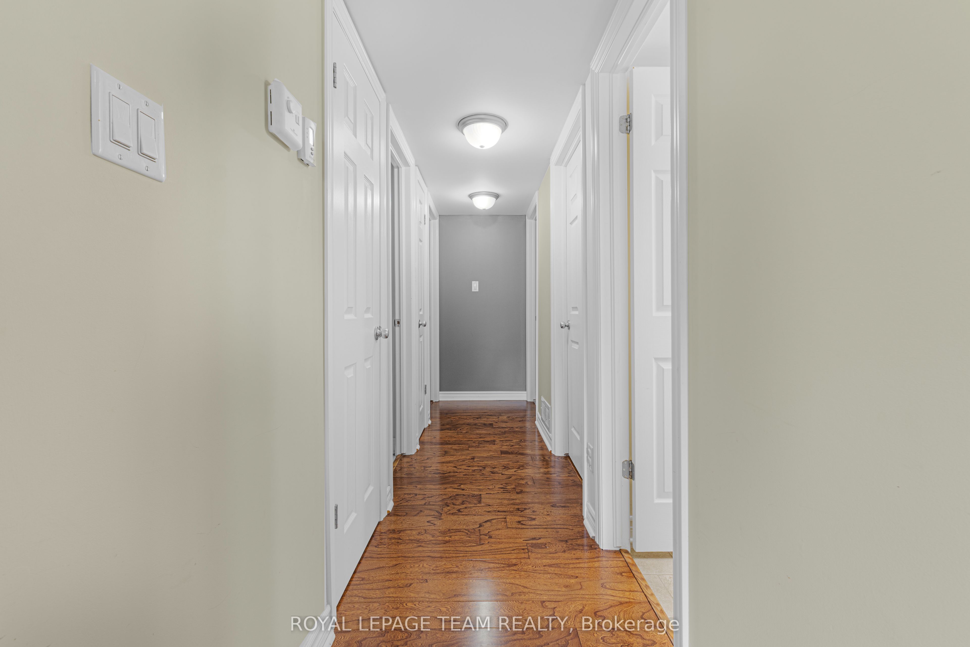 313 Cresthaven Drive 6 Property Photo 14
