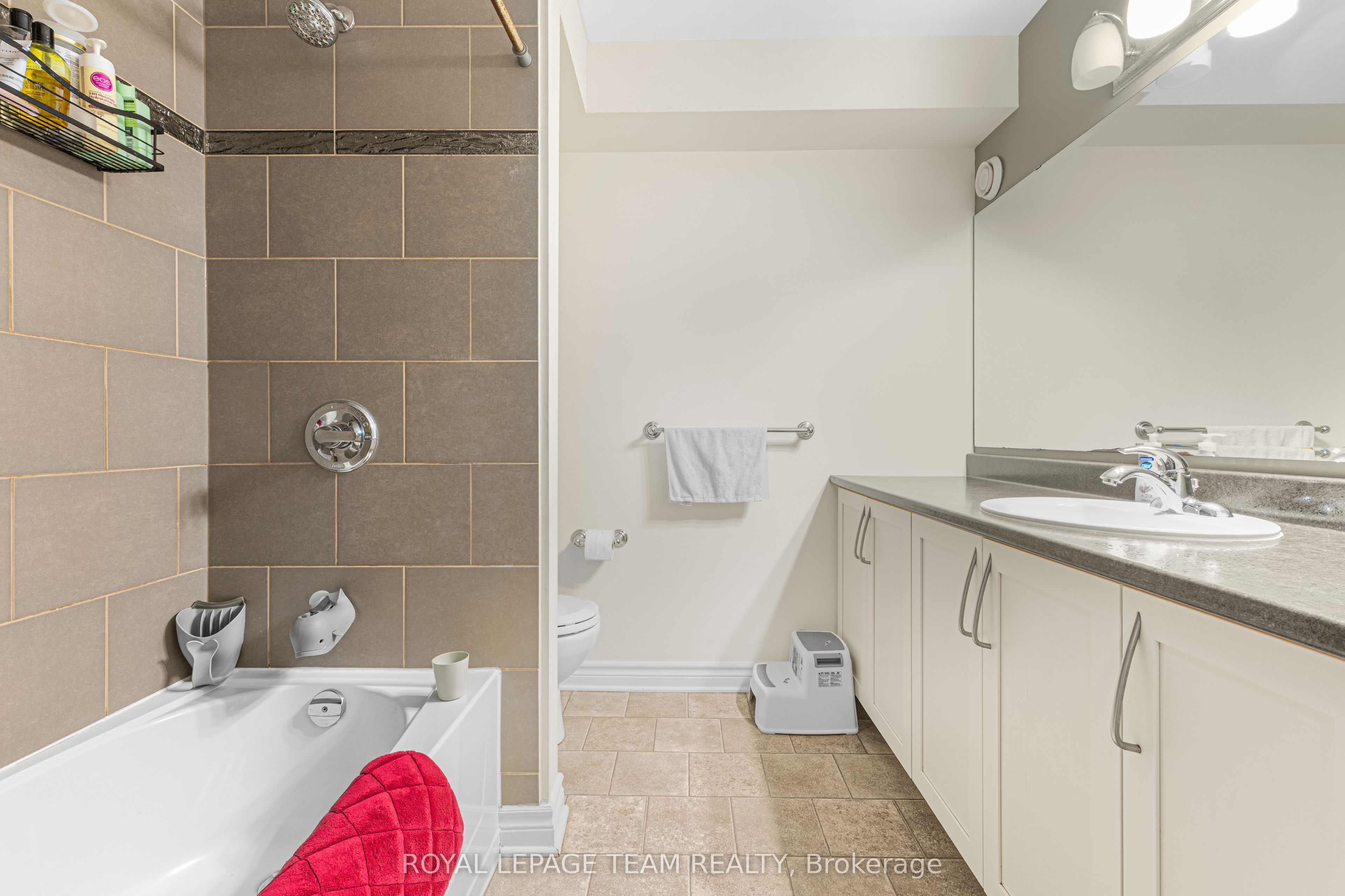 313 Cresthaven Drive 6 Property Photo 18