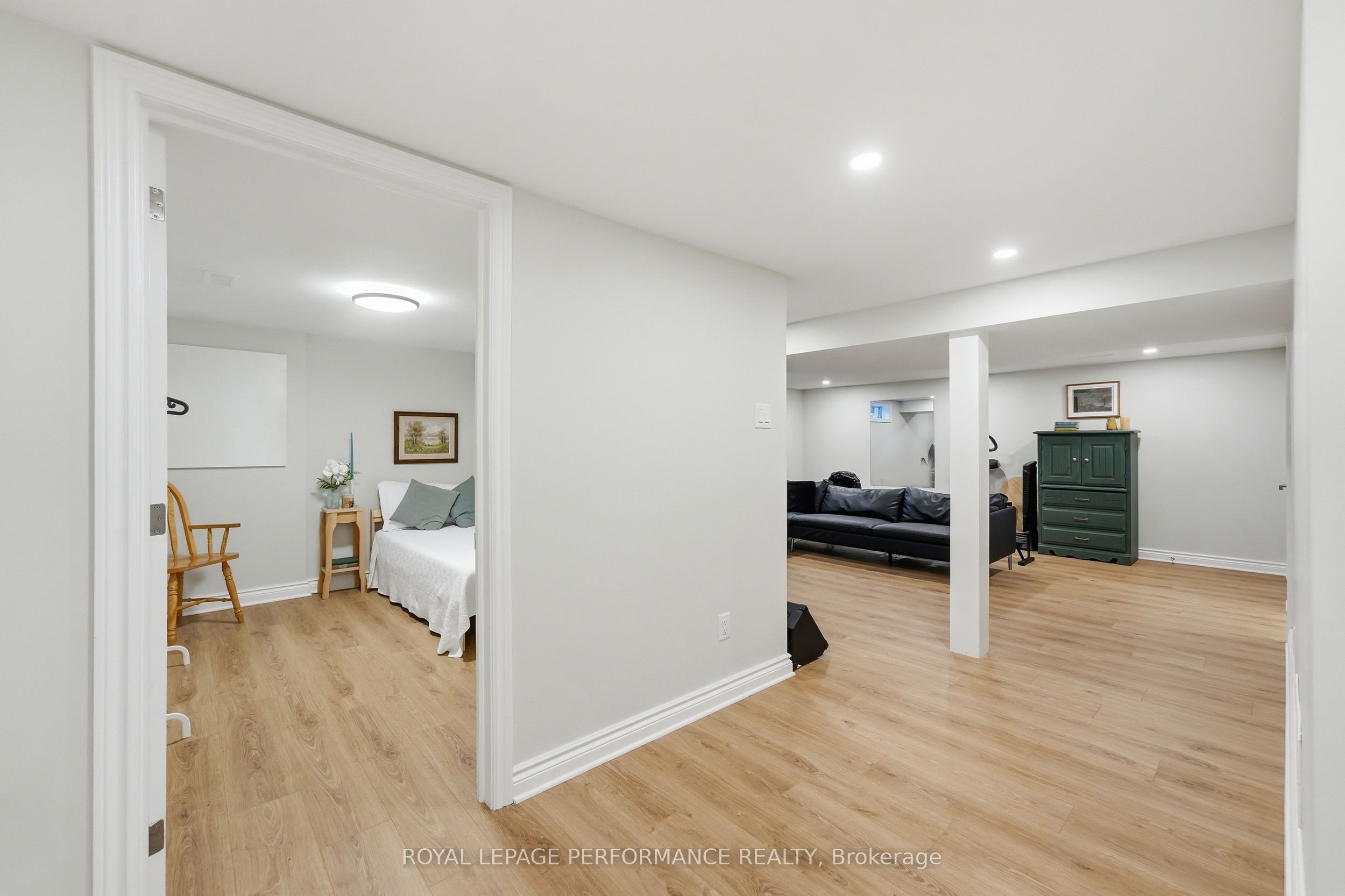 3149 Southmore Drive E Property Photo 22